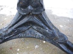 Guéridon Bistro à triple base d'origine par Hector Guimard, Art Nouveau France