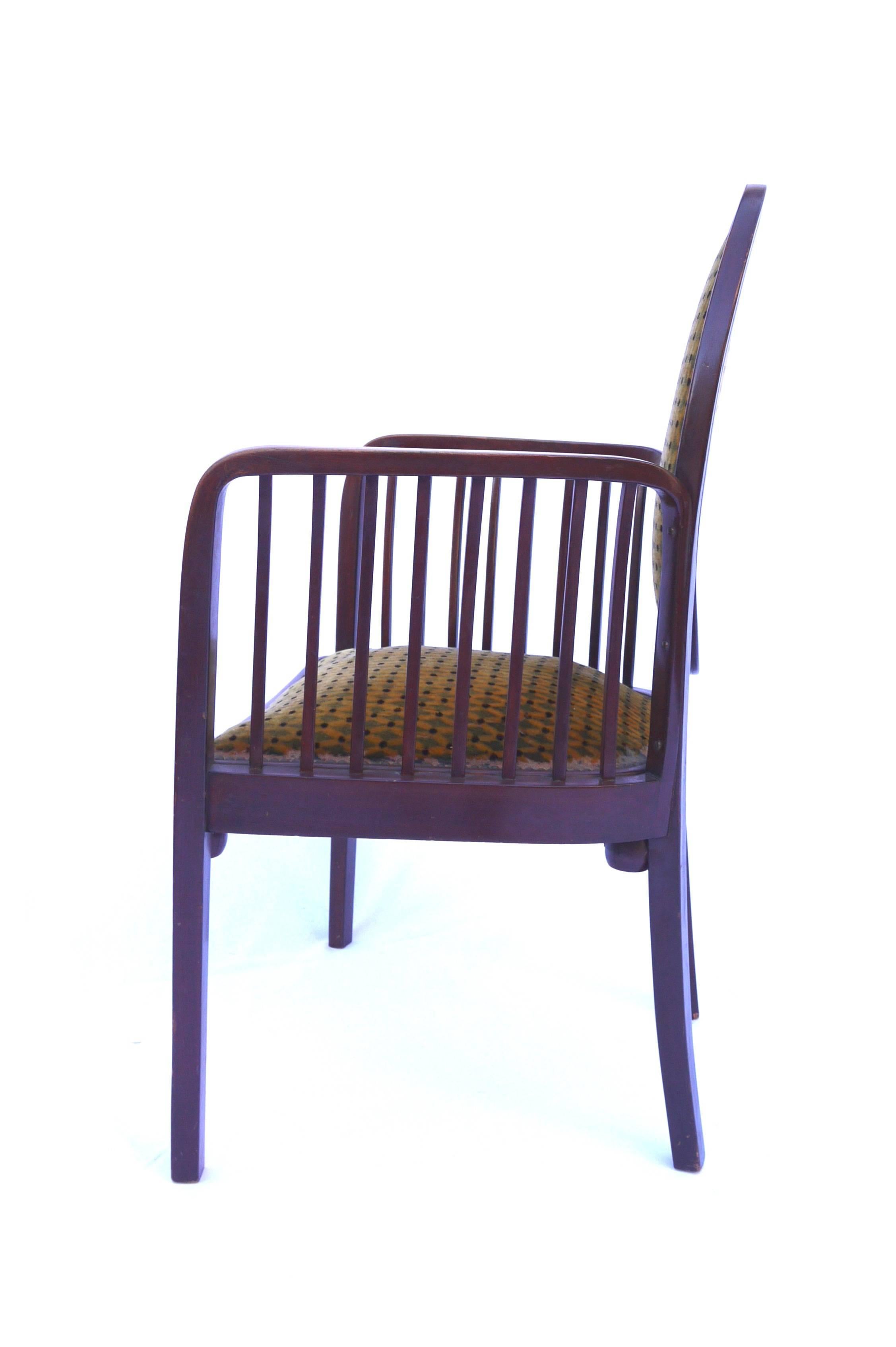 Armchair in bentwood beech, original stamp 