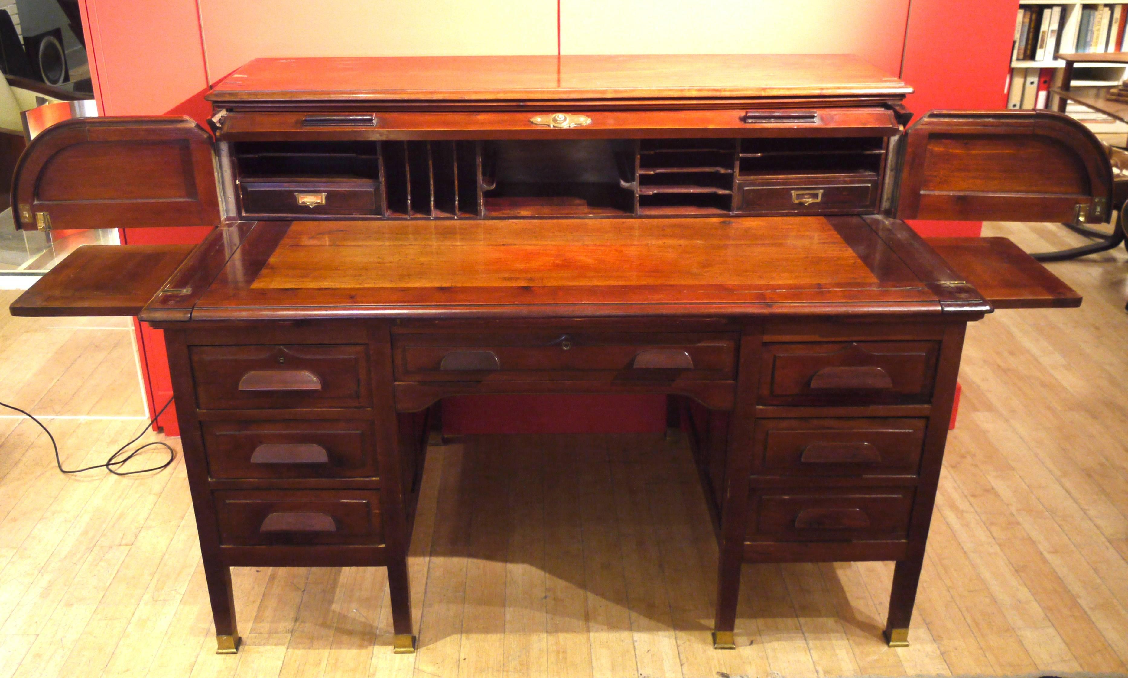 19th Century American Partner's Cylinder Desk in solid wood and veneers mahogany  For Sale