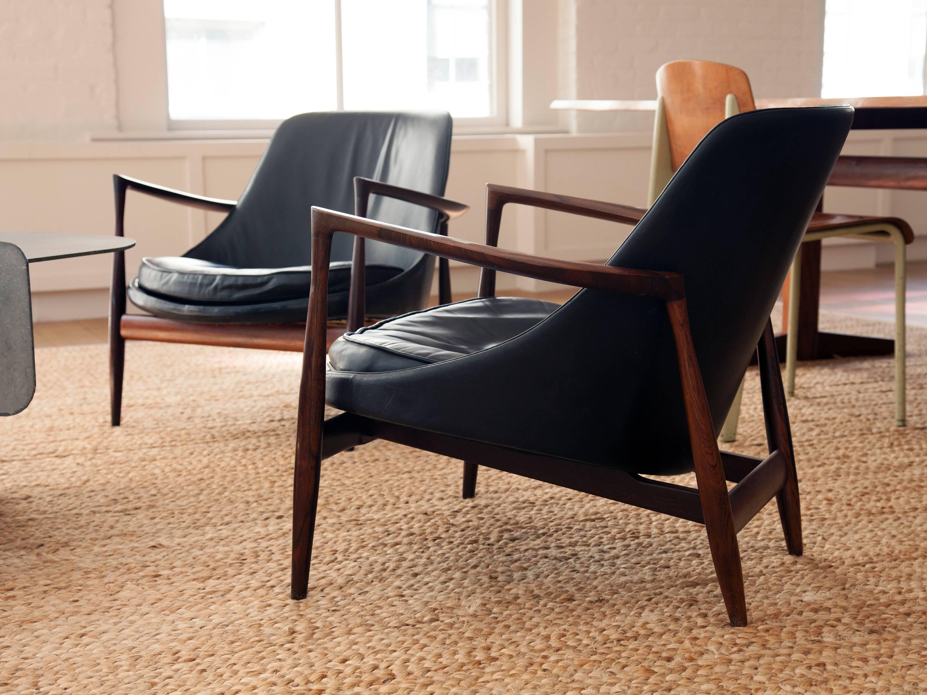 Exceptional Pair of Rosewood Elizabeth Chairs by Ib Kofod-Larsen 3