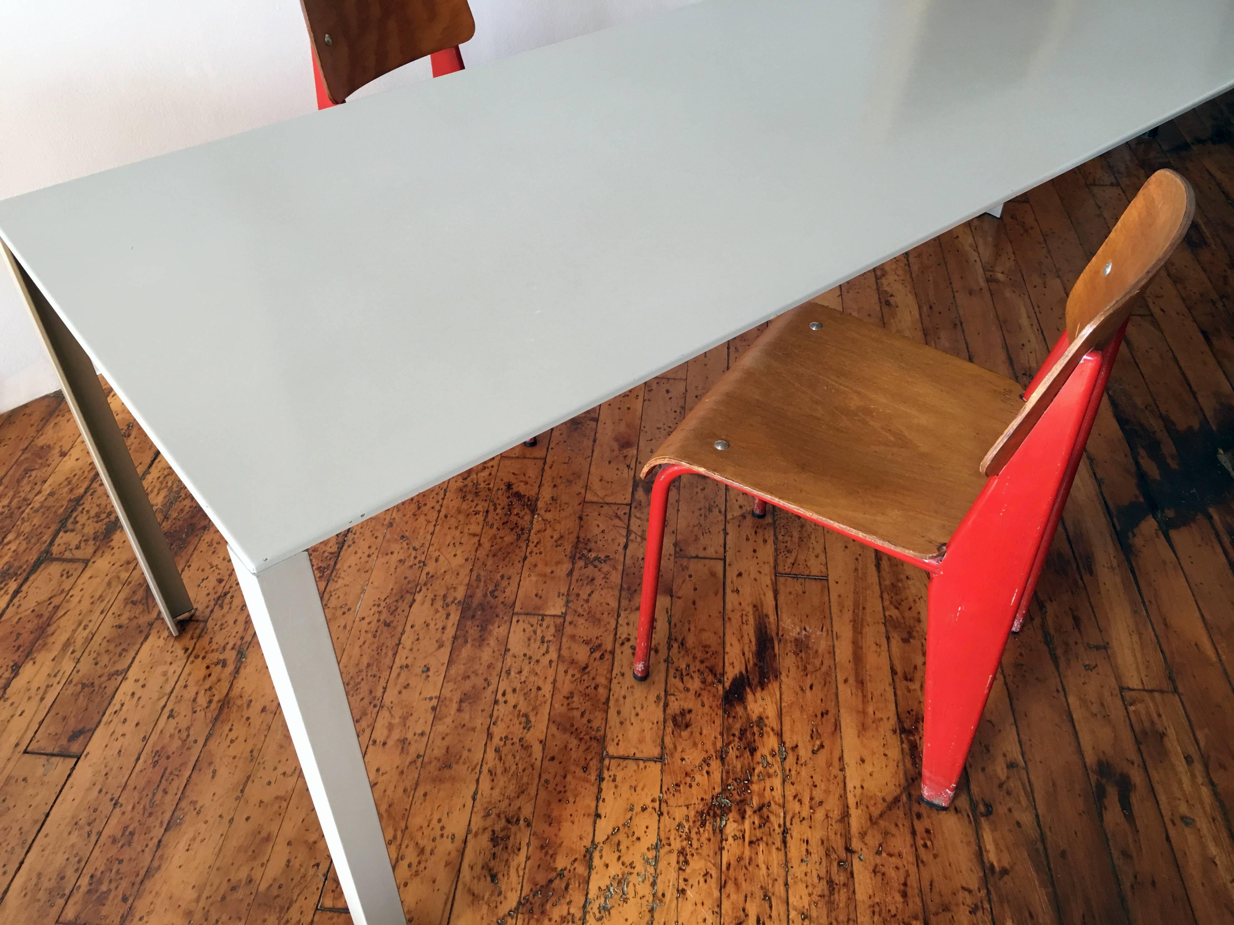 Minimaliste Less Table de Jean Nouvel