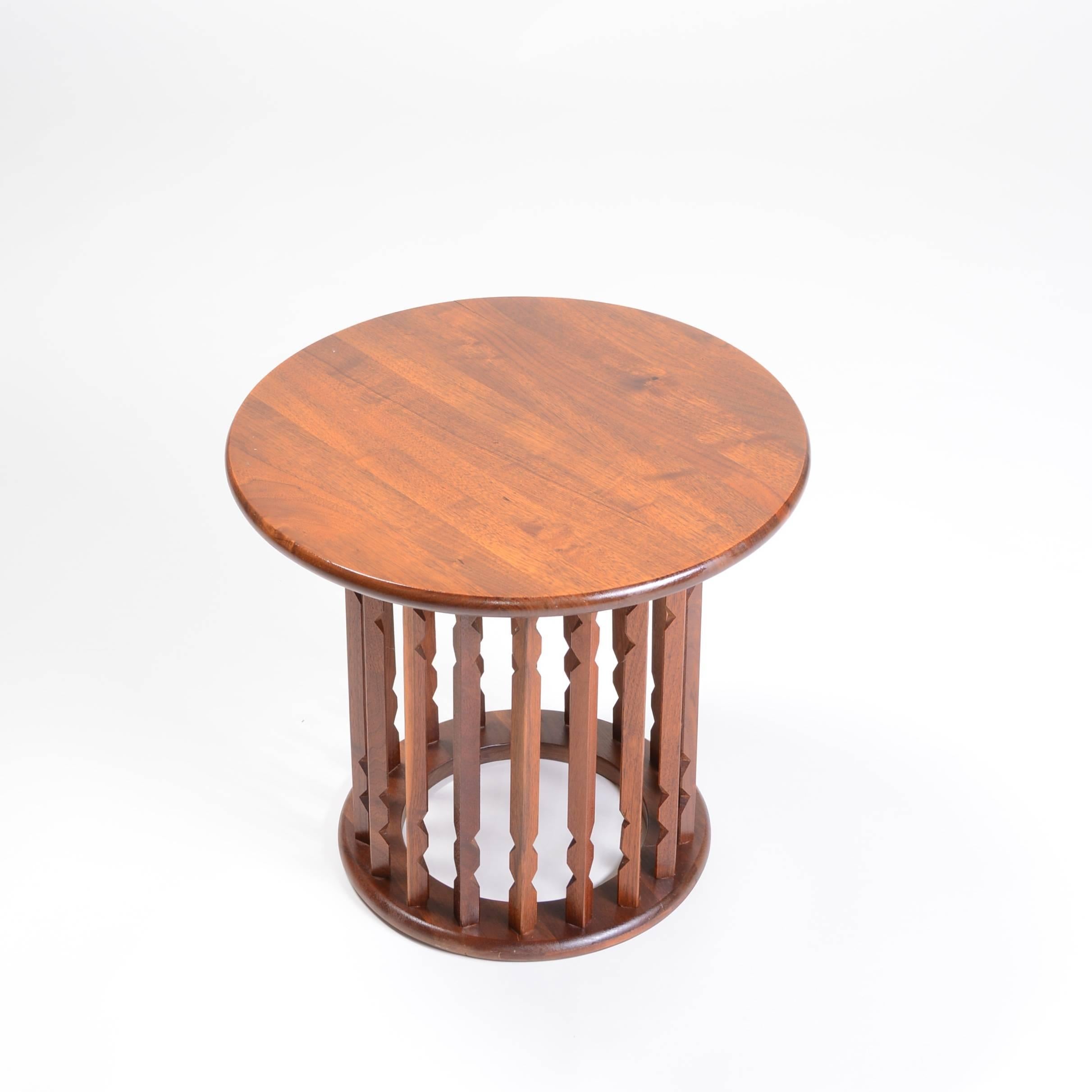 American Solid Walnut Modern End Table in the Style of Arthur Umanoff