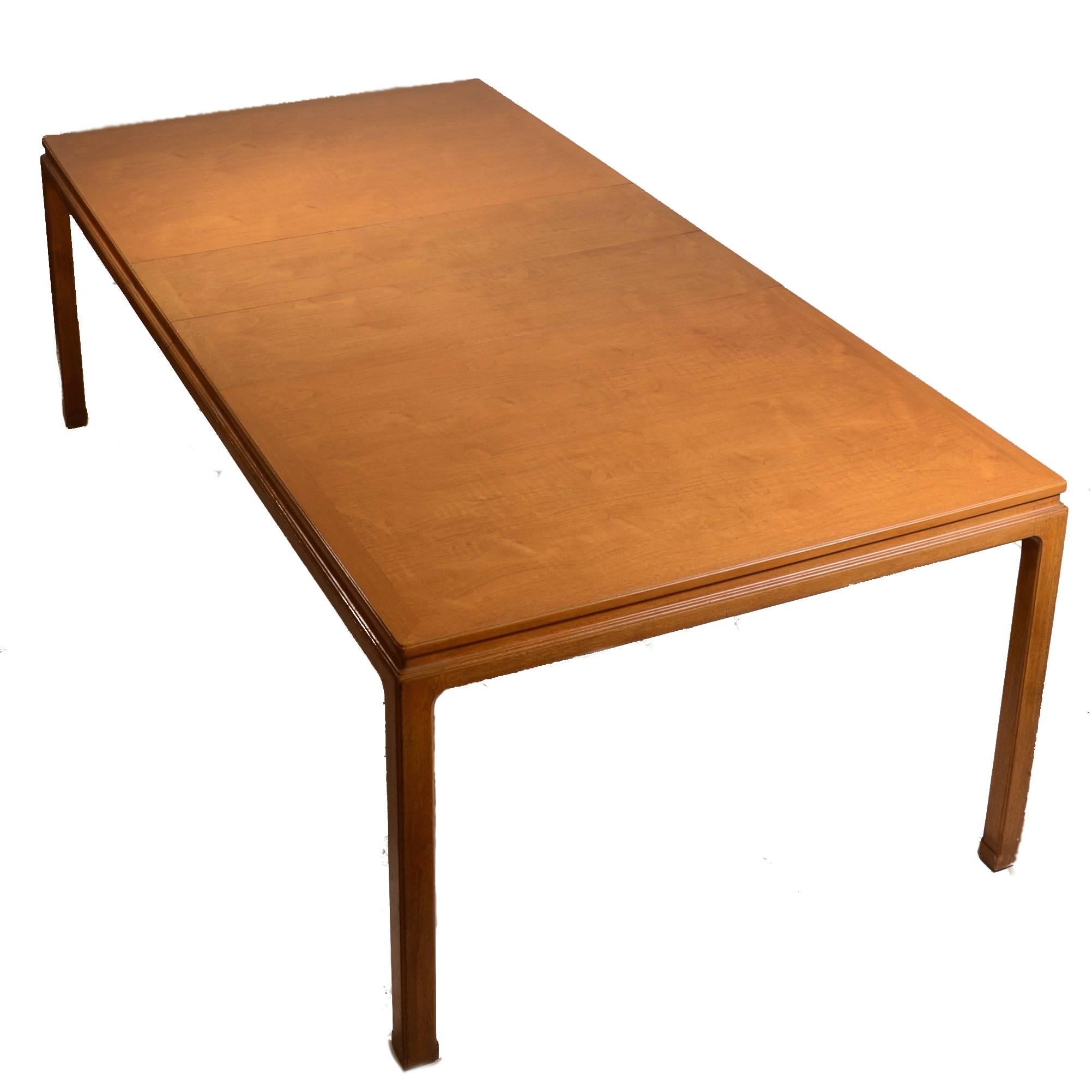 Mahogany Dining Table by Edward Wormley for Dunbar In Good Condition In Los Angeles, CA