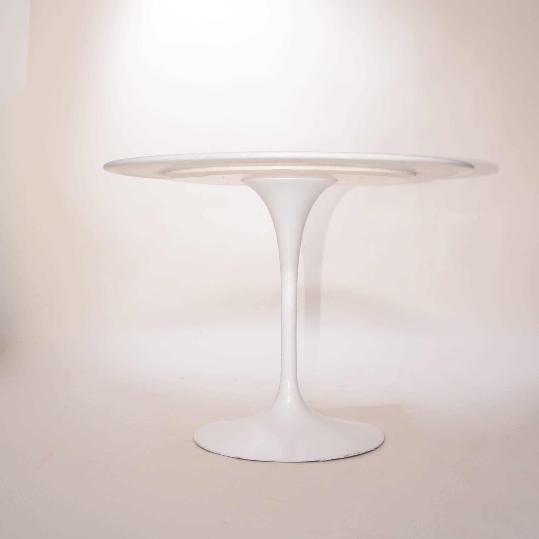 American Early Production 'Tulip' Table by Eero Saarinen for Knoll Associates