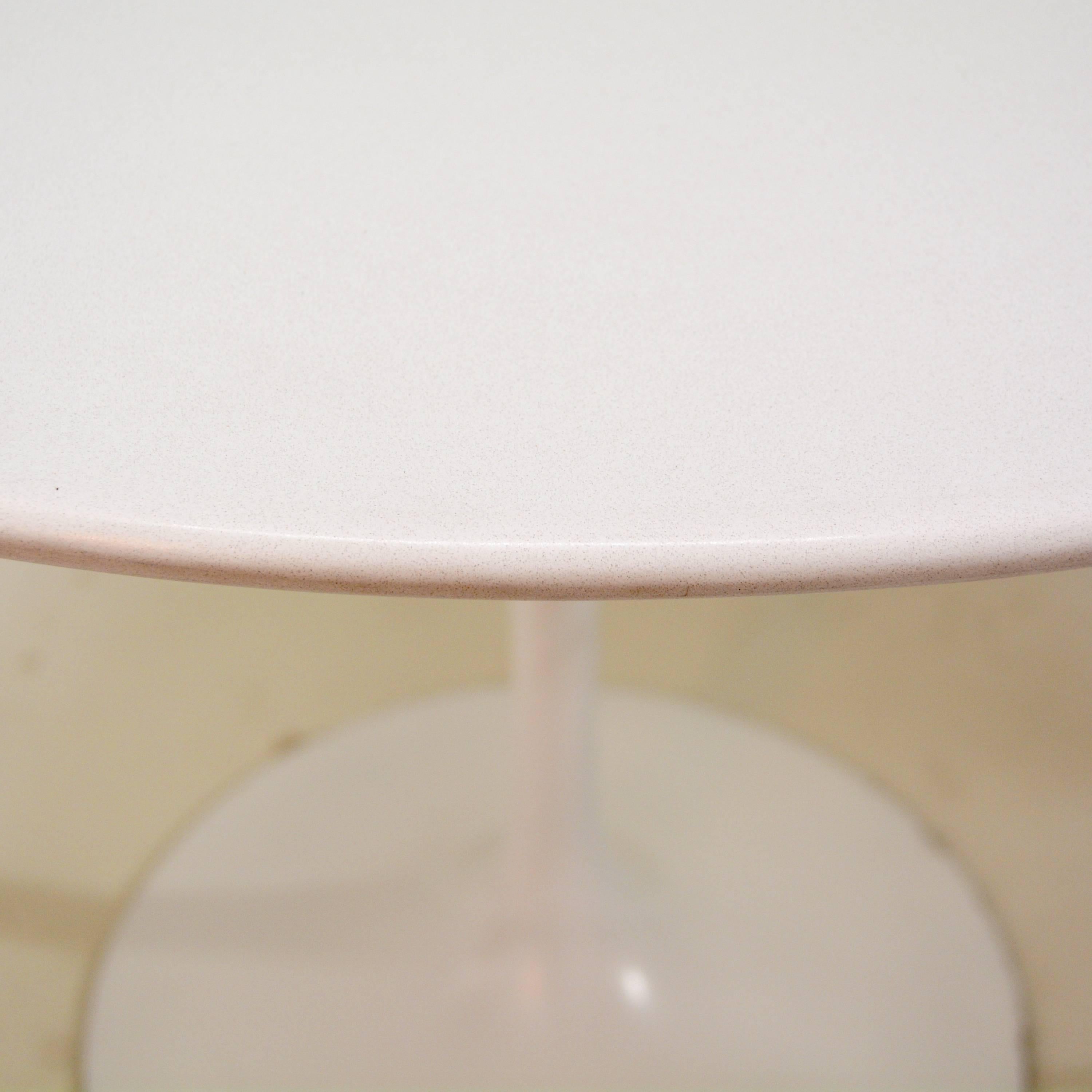 Early Production 'Tulip' Table by Eero Saarinen for Knoll Associates 2