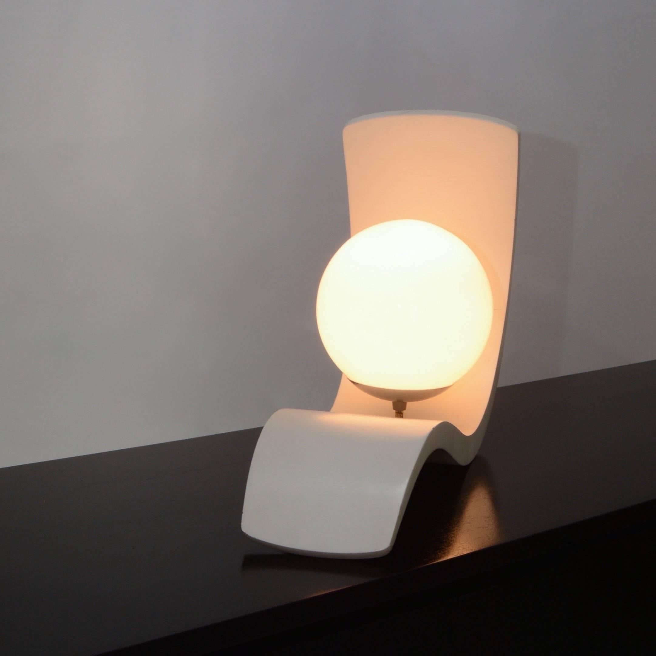 Sculptural Table Lamp in the Manner of Milo Baughman 2