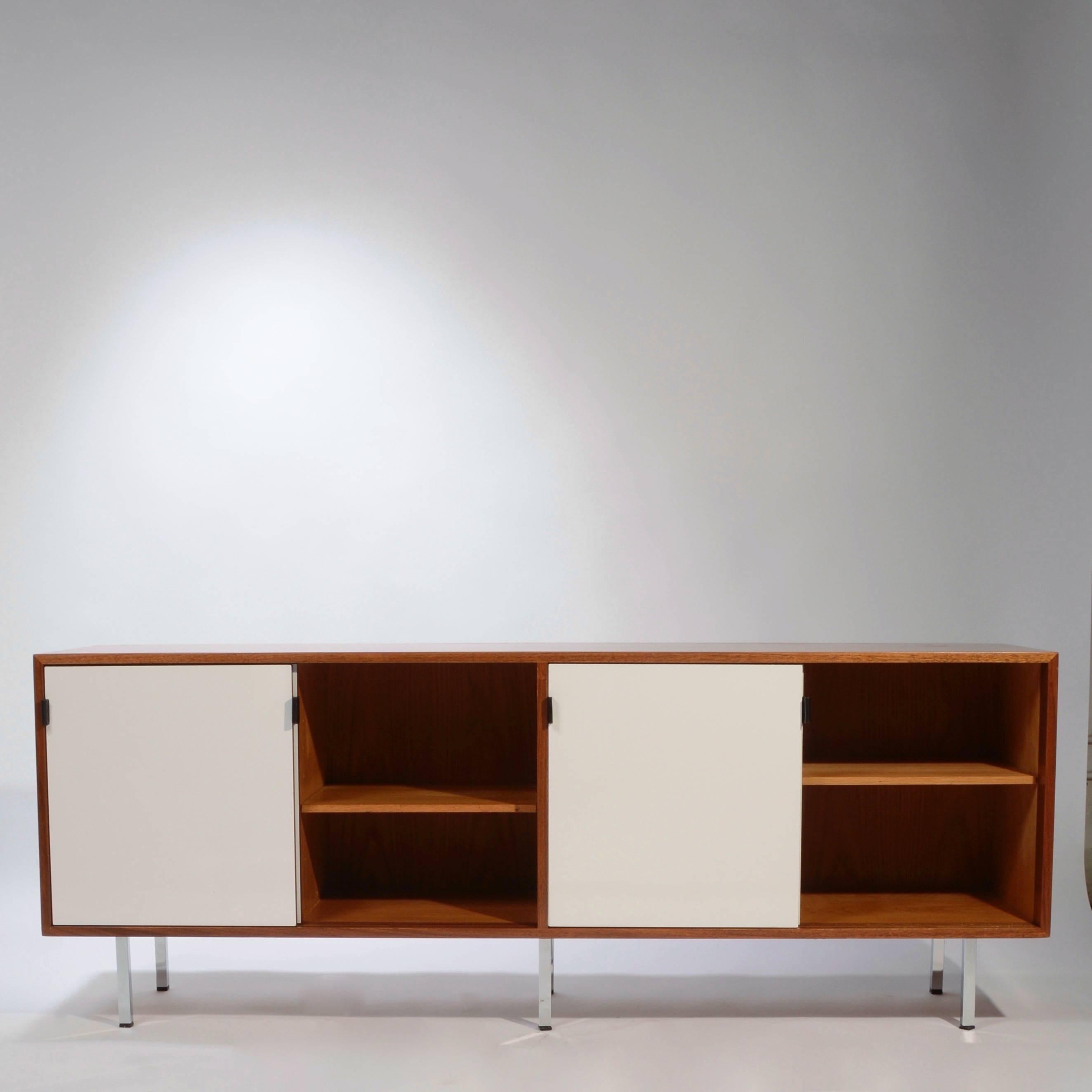 American Early and Rare Florence Knoll Credenza in Walnut and White Formica