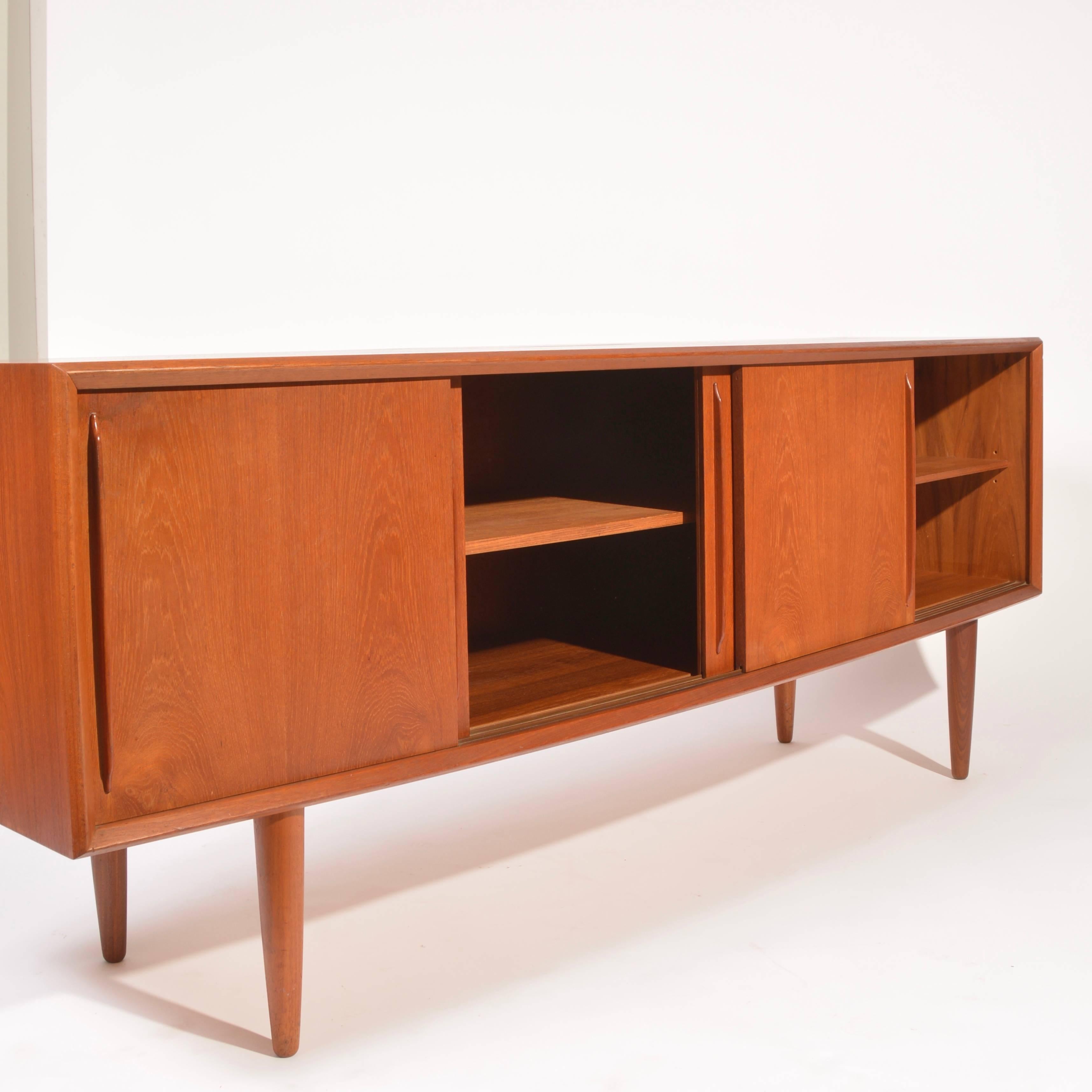 Curved Front Danish Teak Sideboard by H.P. Hansen In Excellent Condition In Los Angeles, CA
