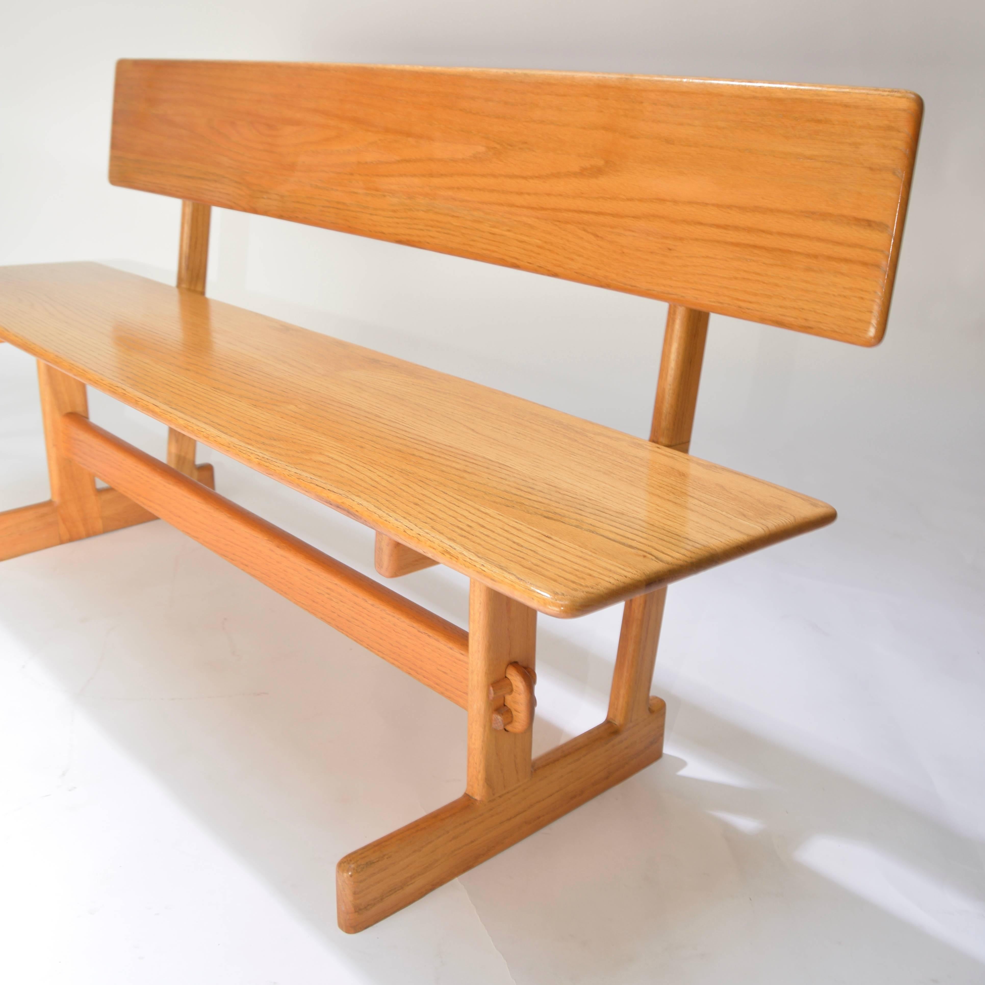 Gerald McCabe Oak Trestle Dining Table and Benches for Orange Crate Modern For Sale 1
