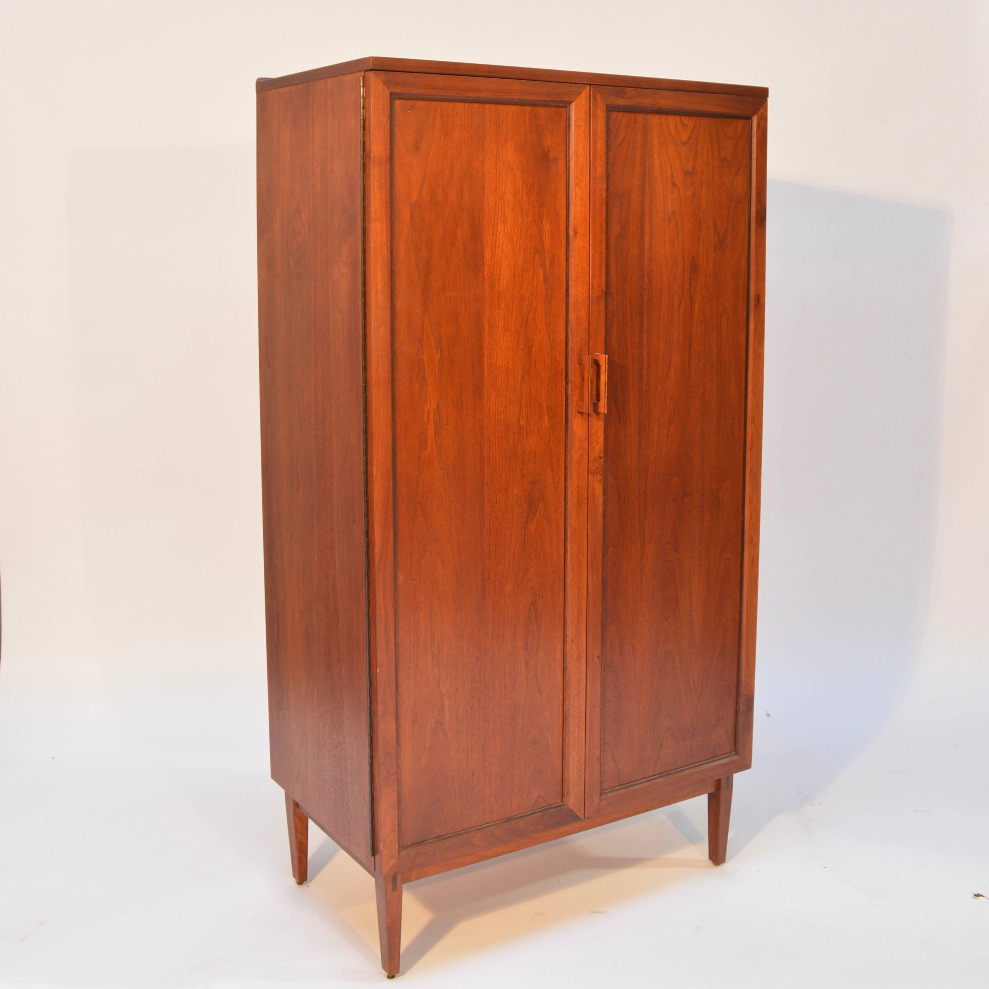Mid-Century Modern Kipp Stewart for Directional by Calvin Matching Ten-Drawer Dressers in Walnut