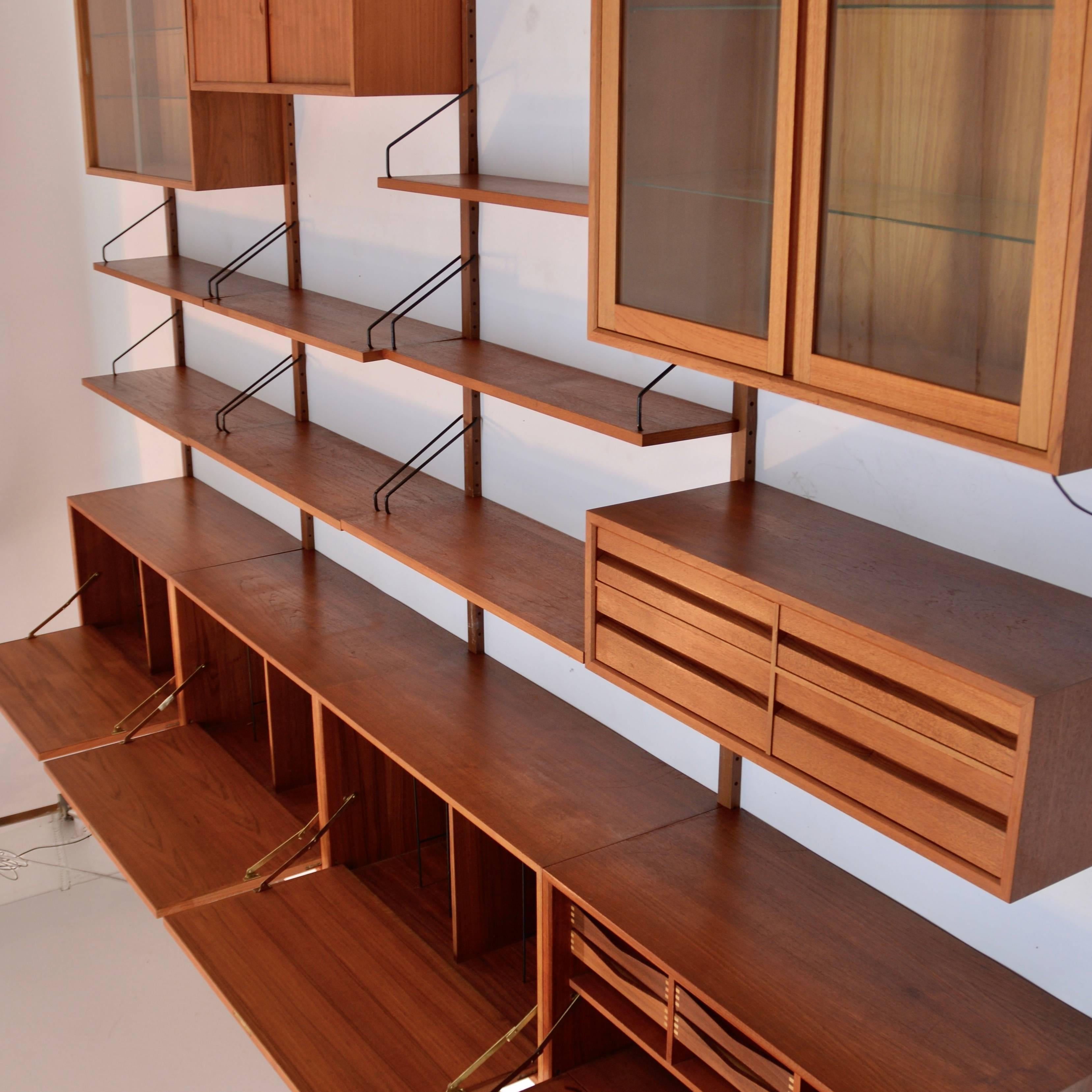 Mid-20th Century 1958 Danish Teak Royal Cado Wall Unit by Poul Cadovius For Sale