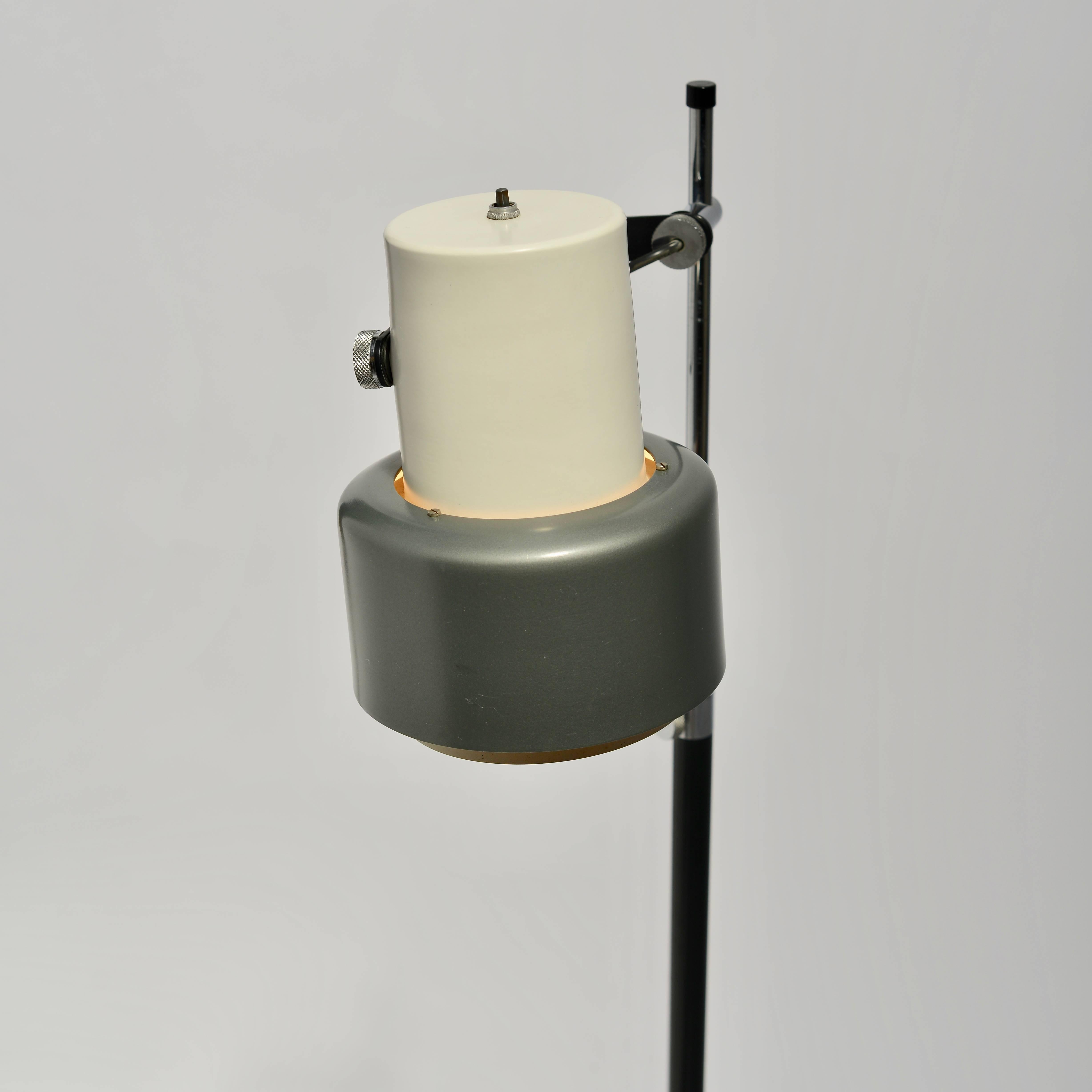 Metal Italian Modern Adjustable Floor Lamp by Arredoluce