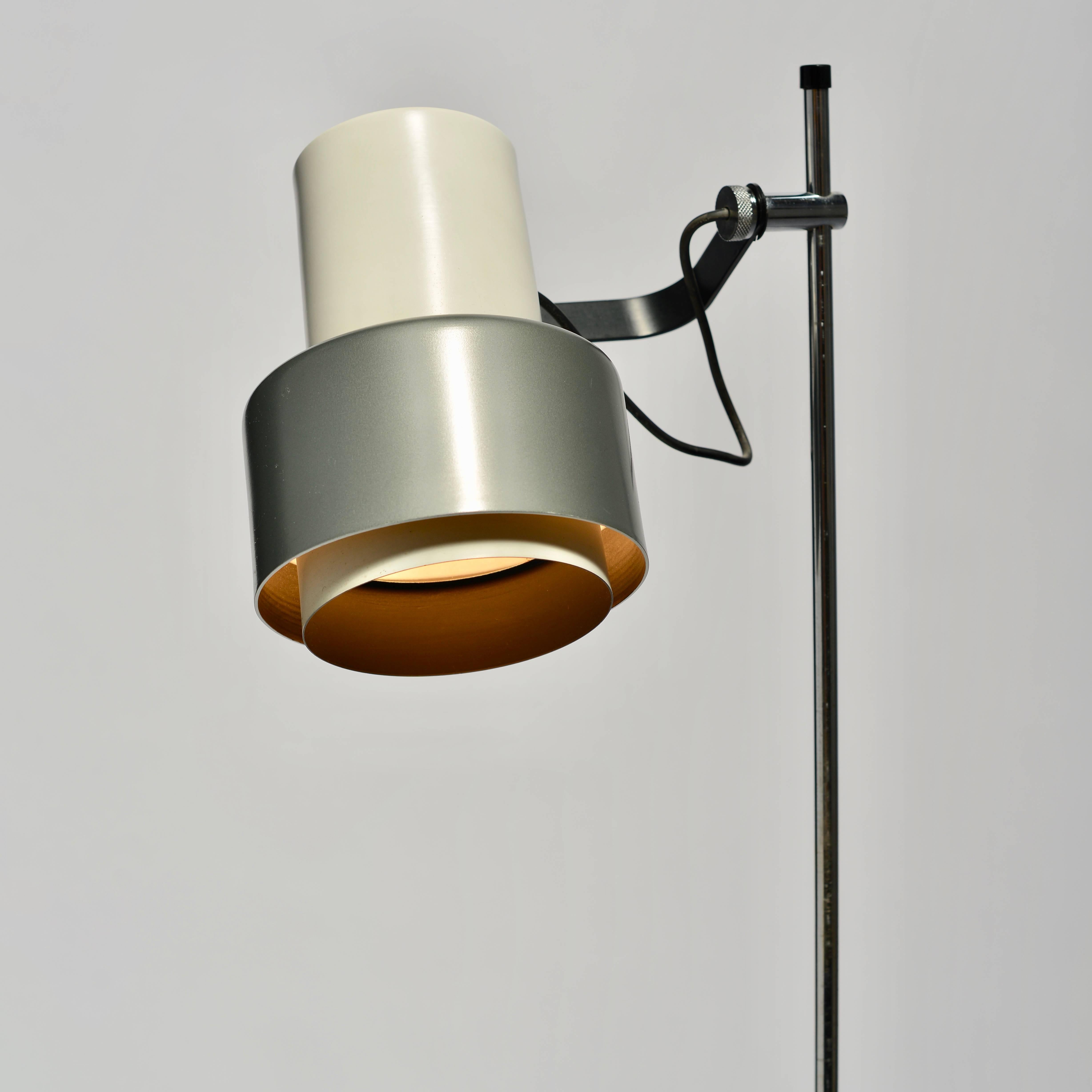 Italian Modern Adjustable Floor Lamp by Arredoluce 1