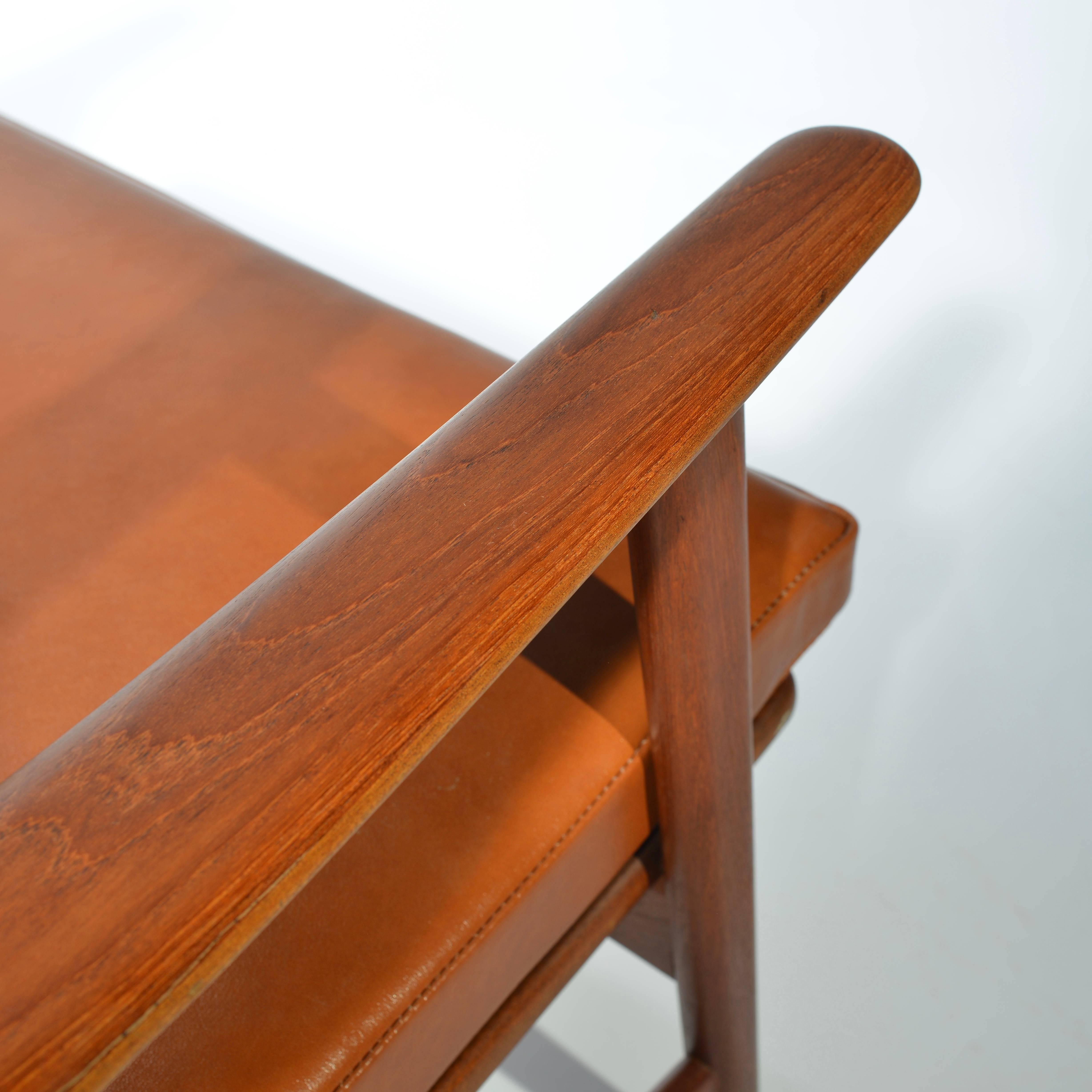 Arne Hovmand Olsen for Mogens Kold Lounge Chairs in Teak and Leather 2