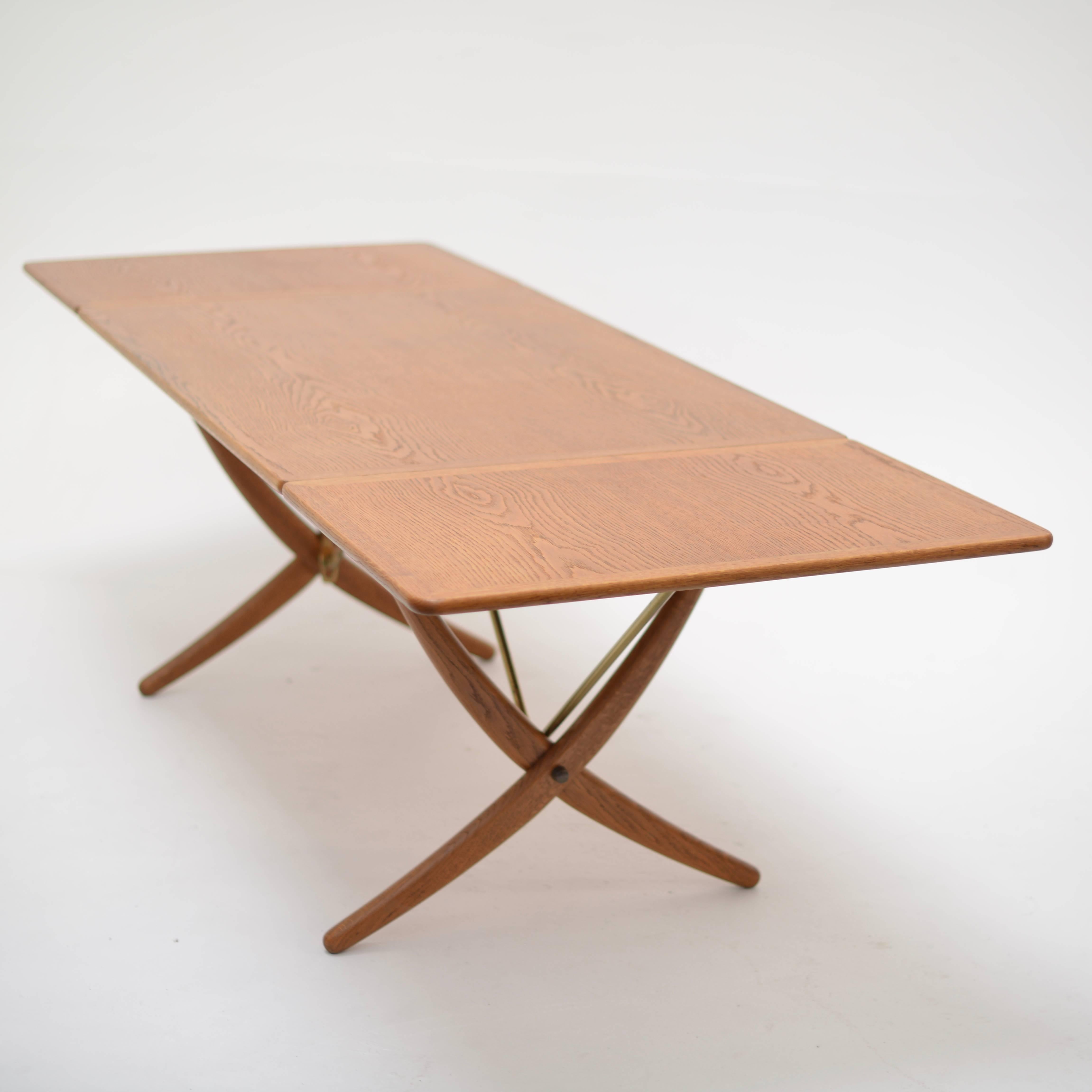 Danois Table de salle à manger en chêne du début de Hans Wegner modèle AT-304 par Andreas Tuck au Danemark en vente