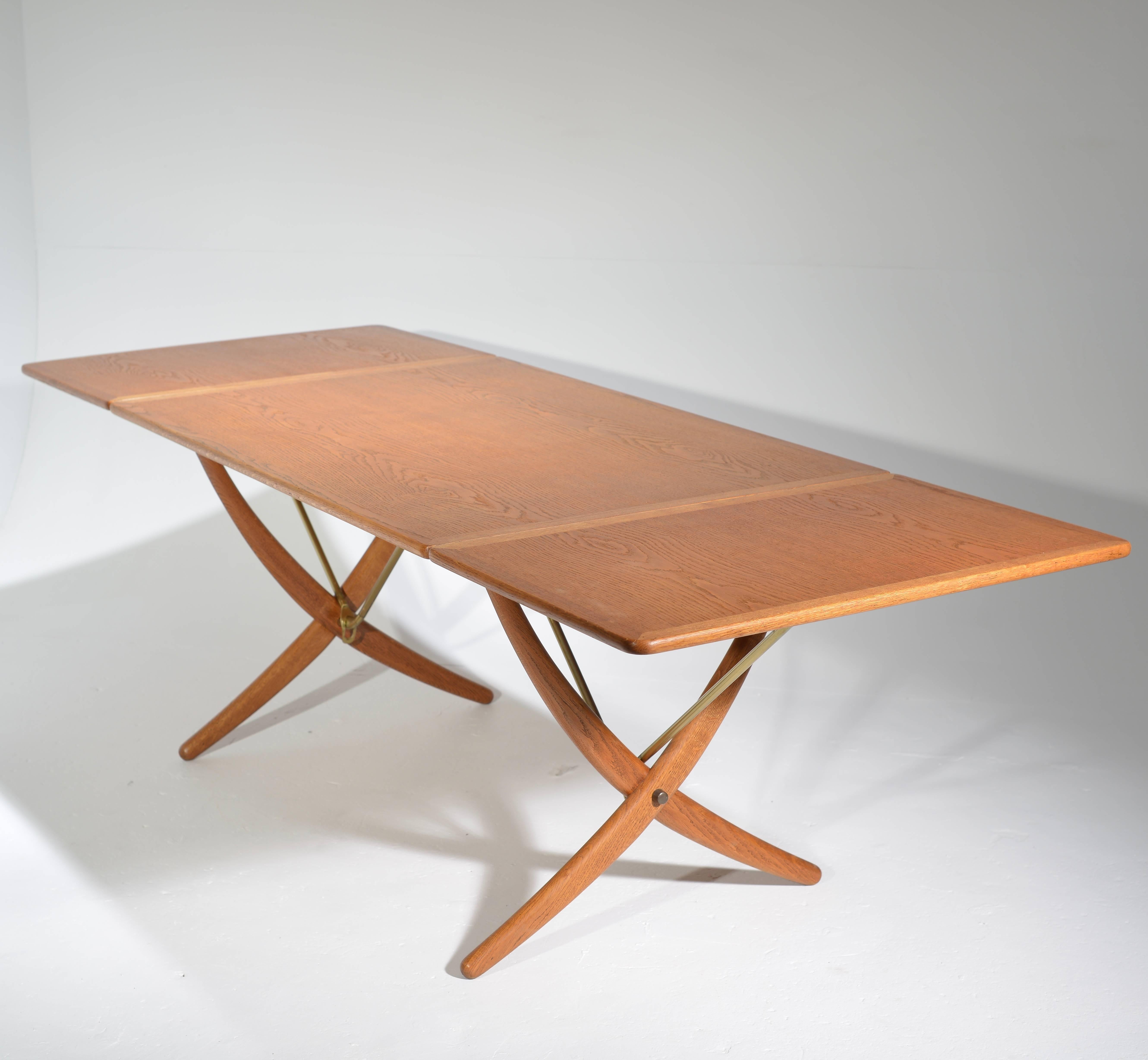 Scandinave moderne Table de salle à manger en chêne du début de Hans Wegner modèle AT-304 par Andreas Tuck au Danemark en vente