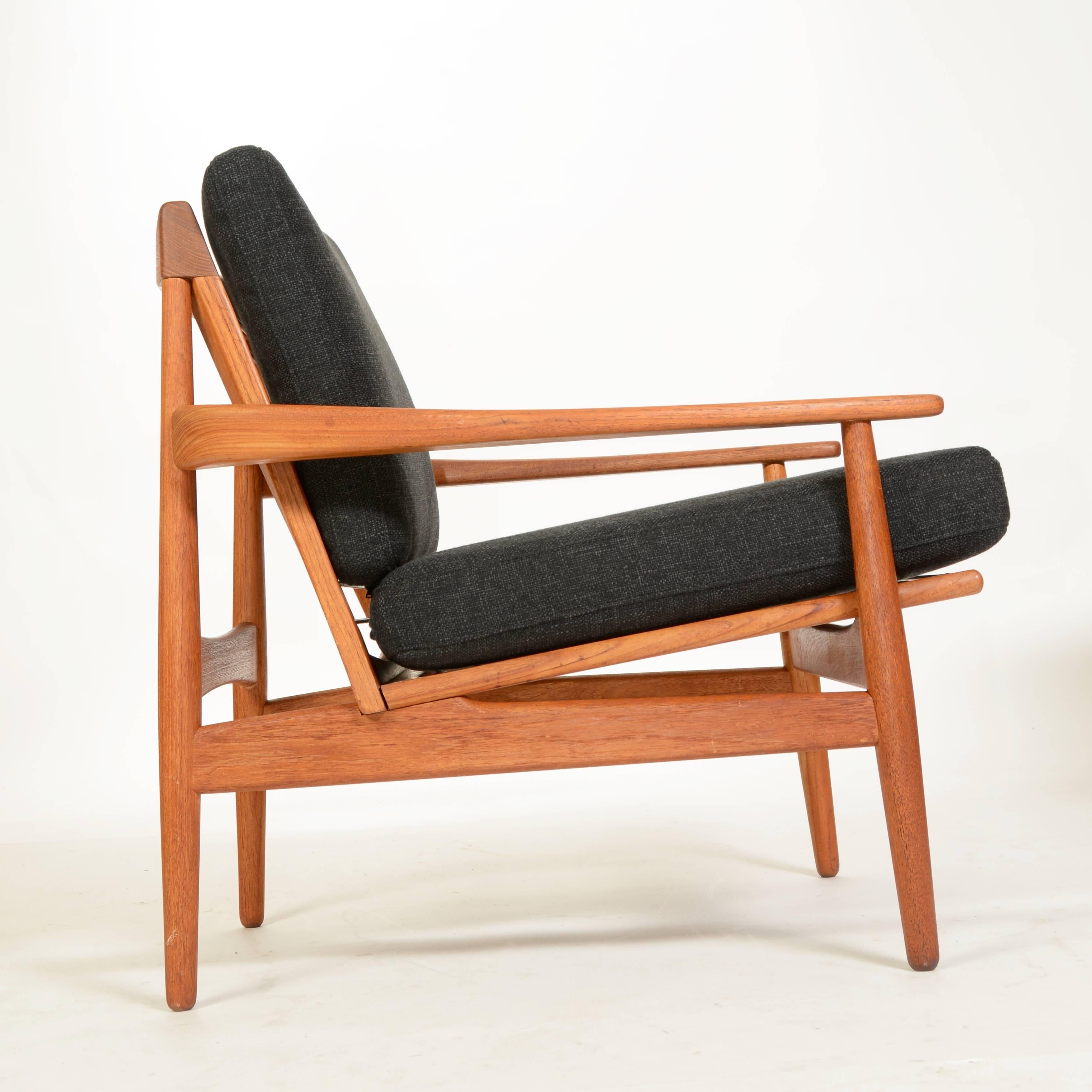 Scandinavian Modern Pair of Danish Modern Greta Jalk Style Teak Lounge Chairs