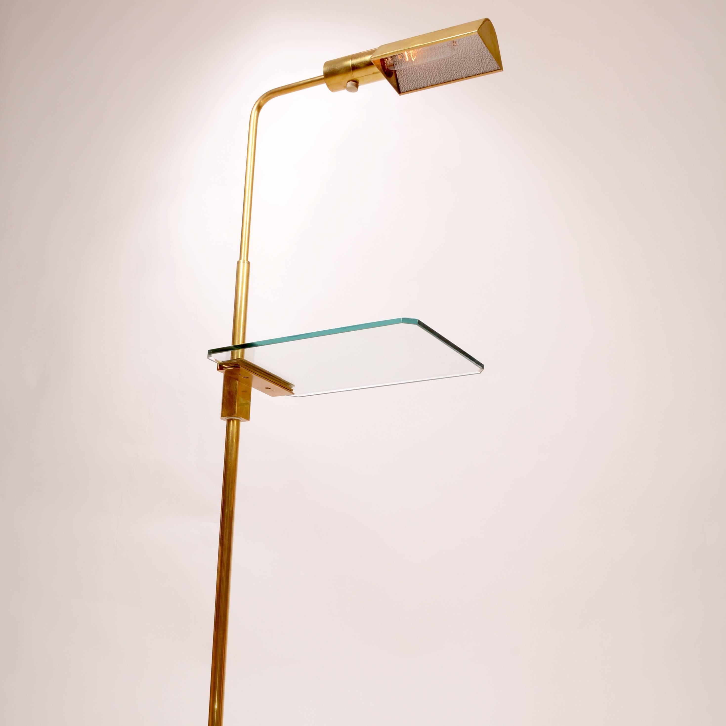 Brass and Cut Glass Floor Lamp by Casella  In Excellent Condition In Los Angeles, CA