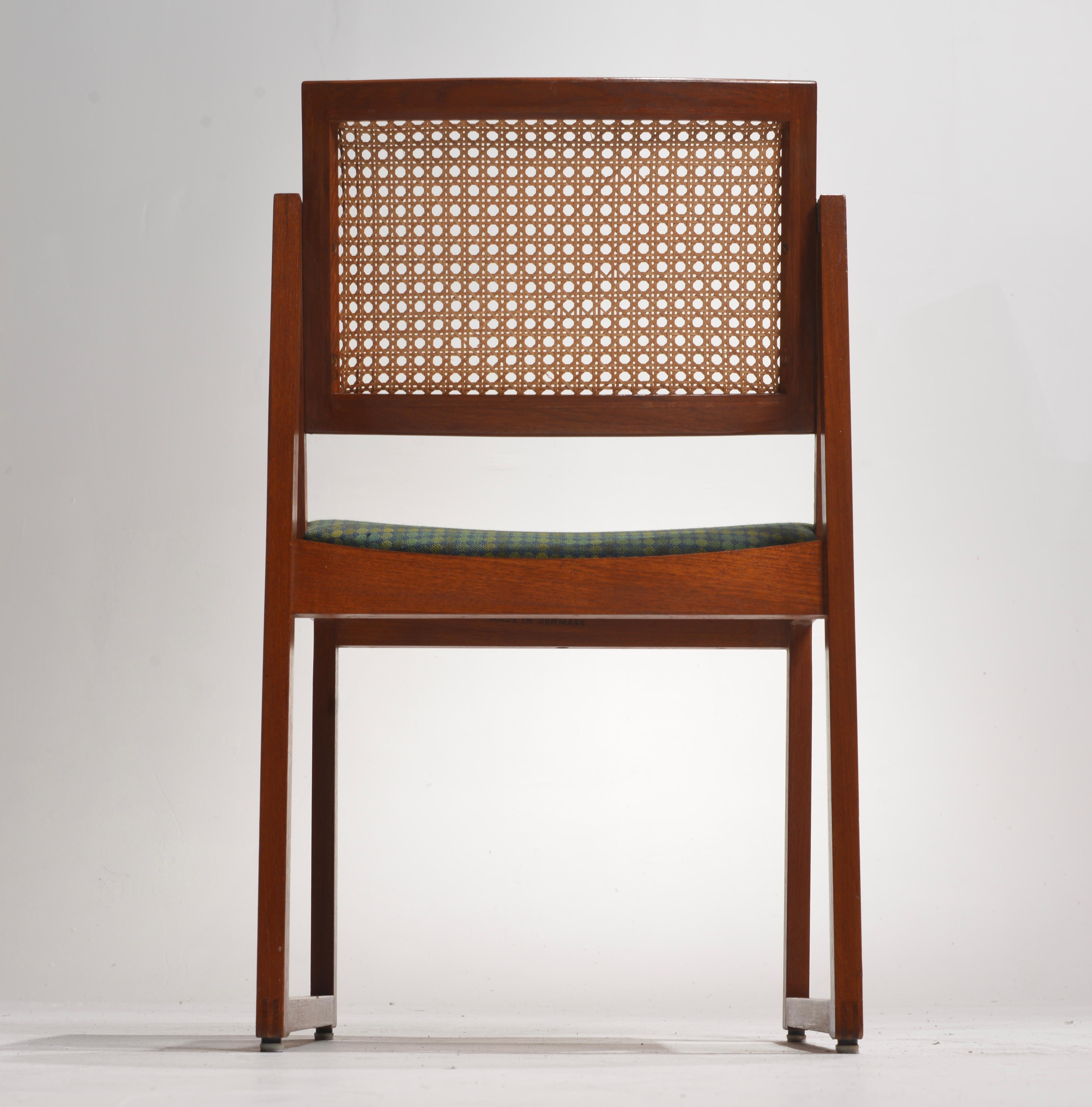 Rara sedia Kai Lyngfeldt Larsen Moderna in teak Søborg 526 in vendita 2