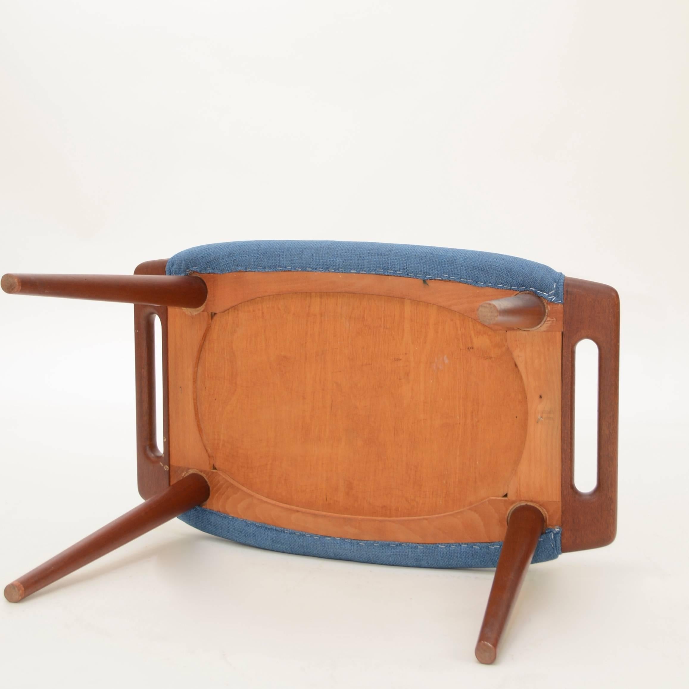 bear footstool