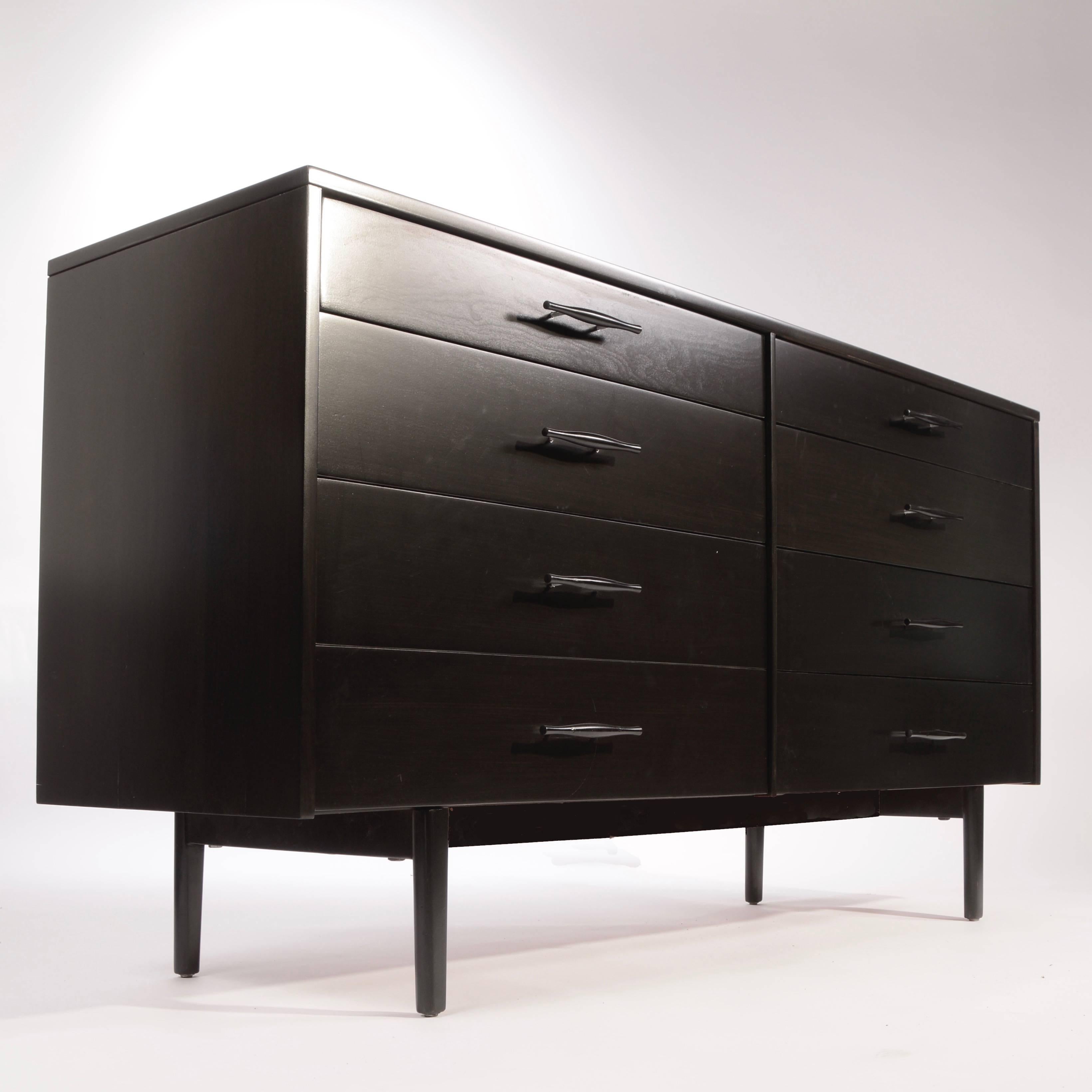 Paul Mccobb for Planner Group Eight-Drawer Dresser in Ebonized Maple In Excellent Condition In Los Angeles, CA
