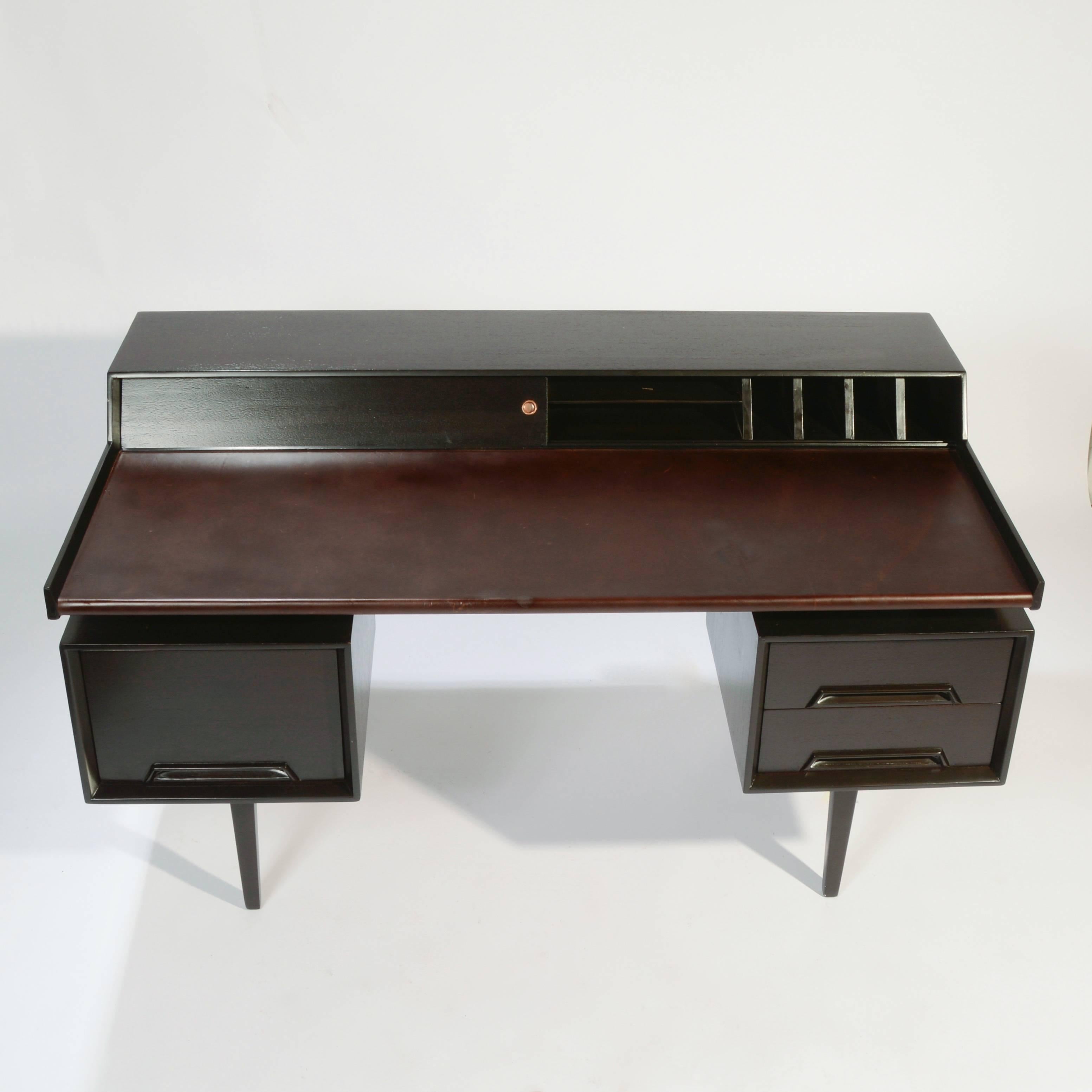 Ebonized Milo Baughman Floating-Top Desk by Drexel In Excellent Condition In Los Angeles, CA