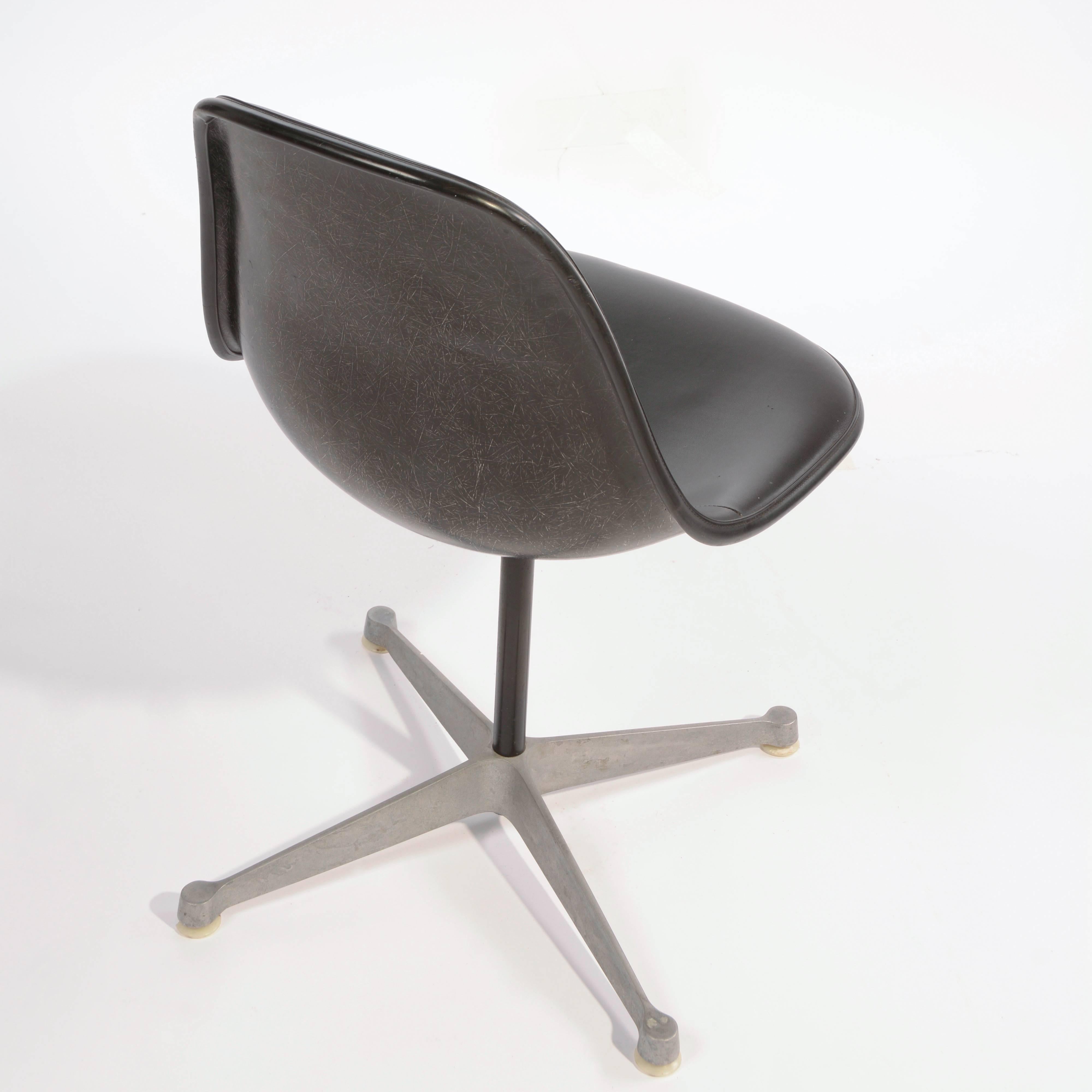 American Pair of Early Herman Miller Eames Chairs