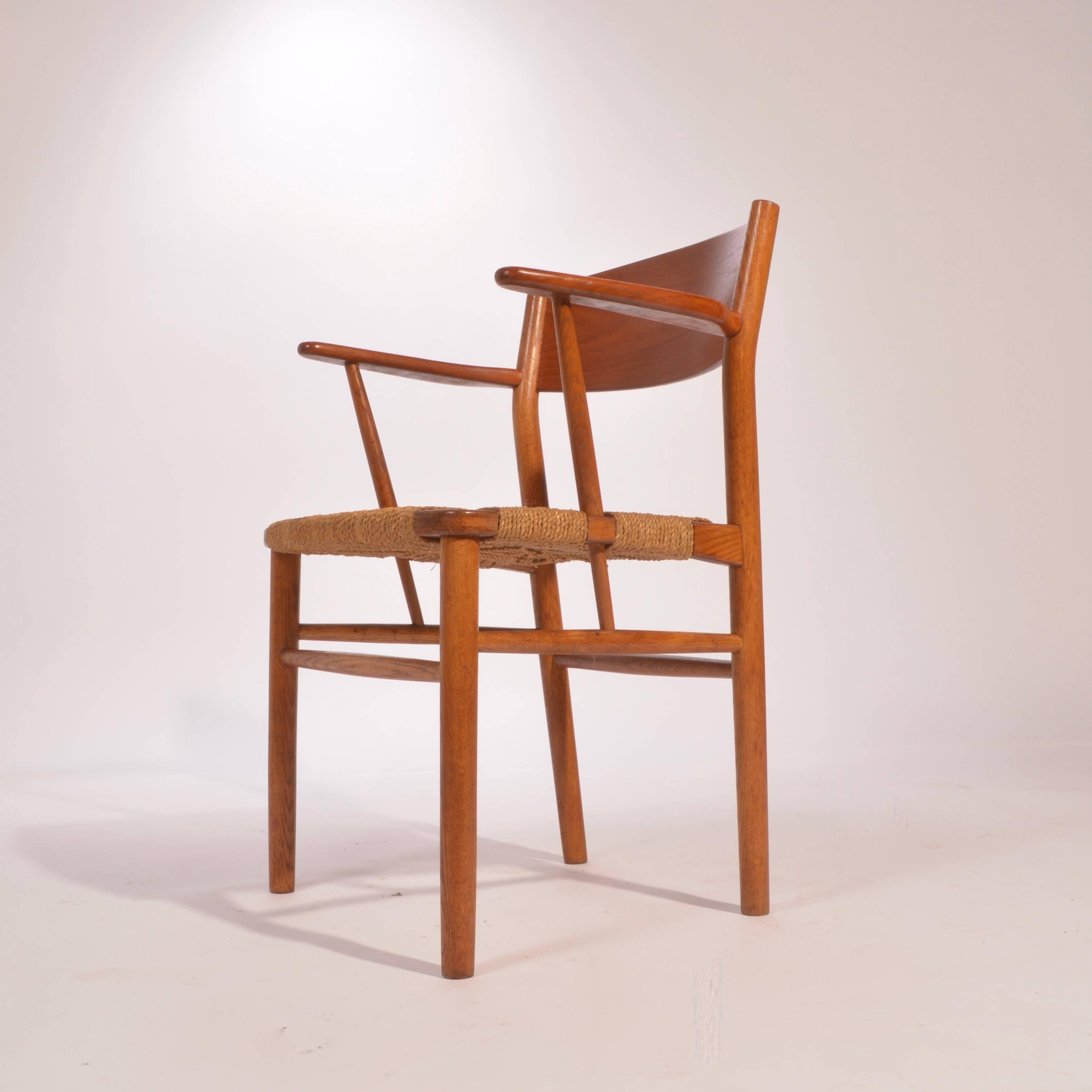 Scandinavian Modern Børge Mogensen Teak and Seagrass Dining Chair Set