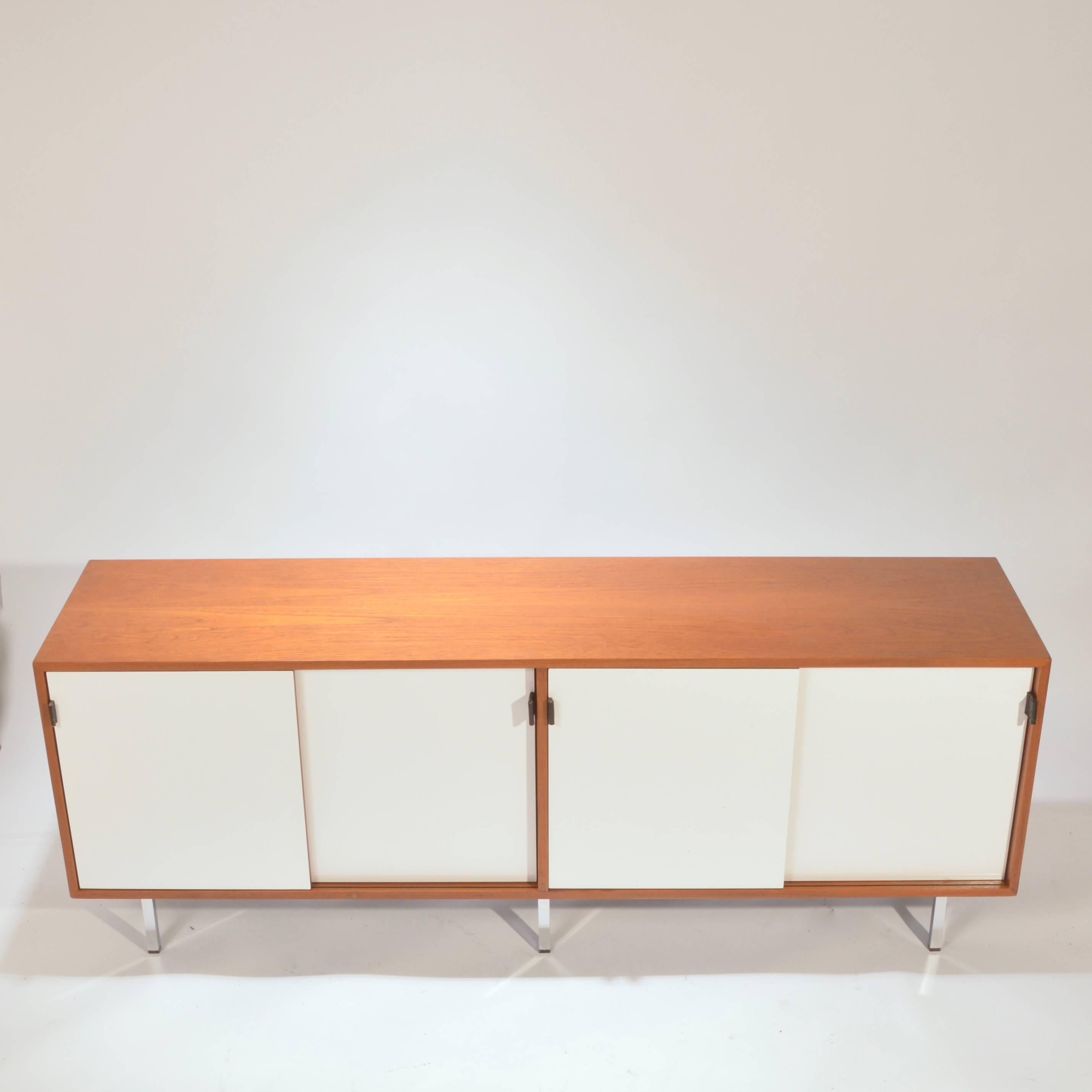 Early and Rare Florence Knoll Credenza in Teak and White Formica 1