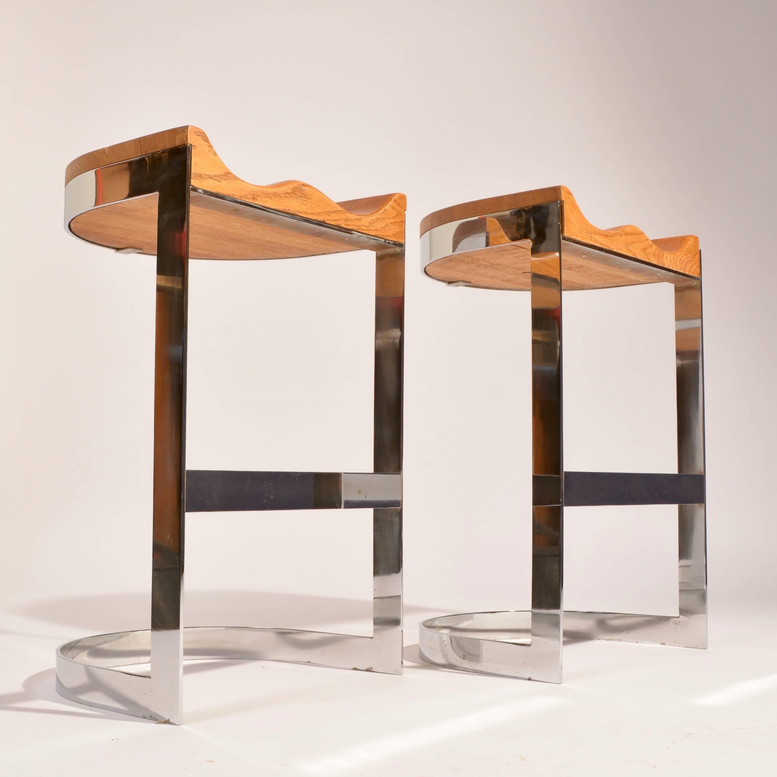 wood and chrome bar stools