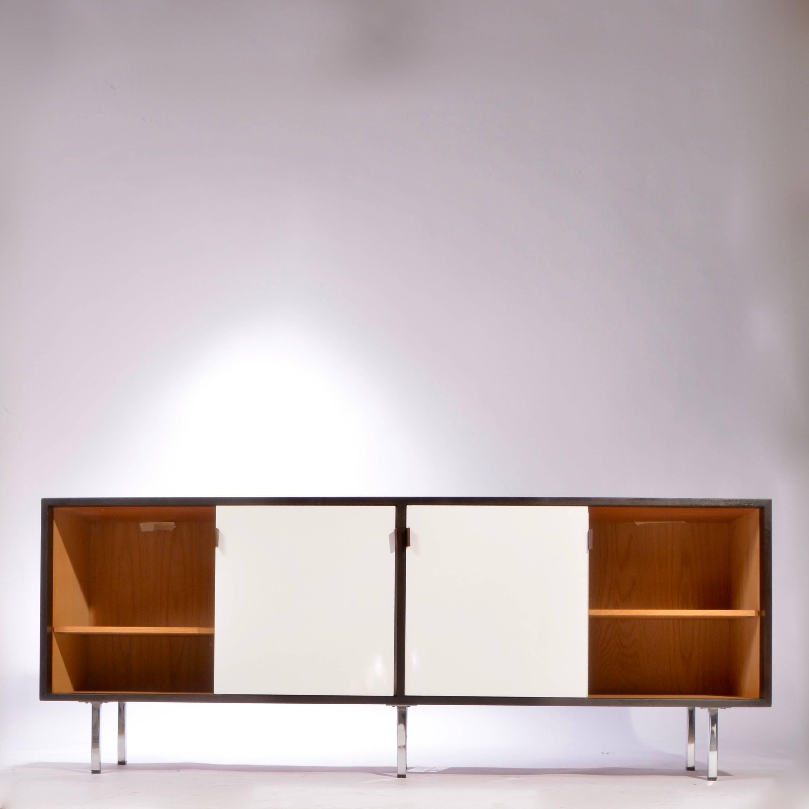 Mid-20th Century Early and Rare Florence Knoll Credenza in Ebonized Teak and White Formica