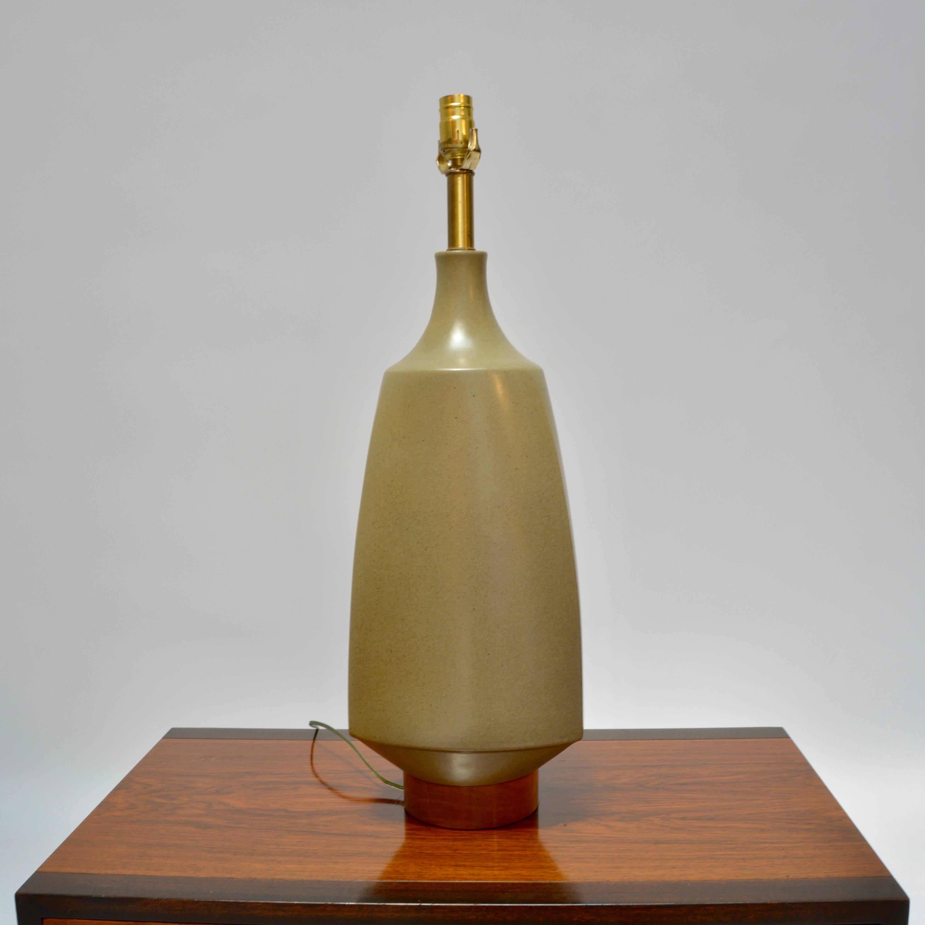 David Cressey Keramik-Tischlampe im Angebot 3