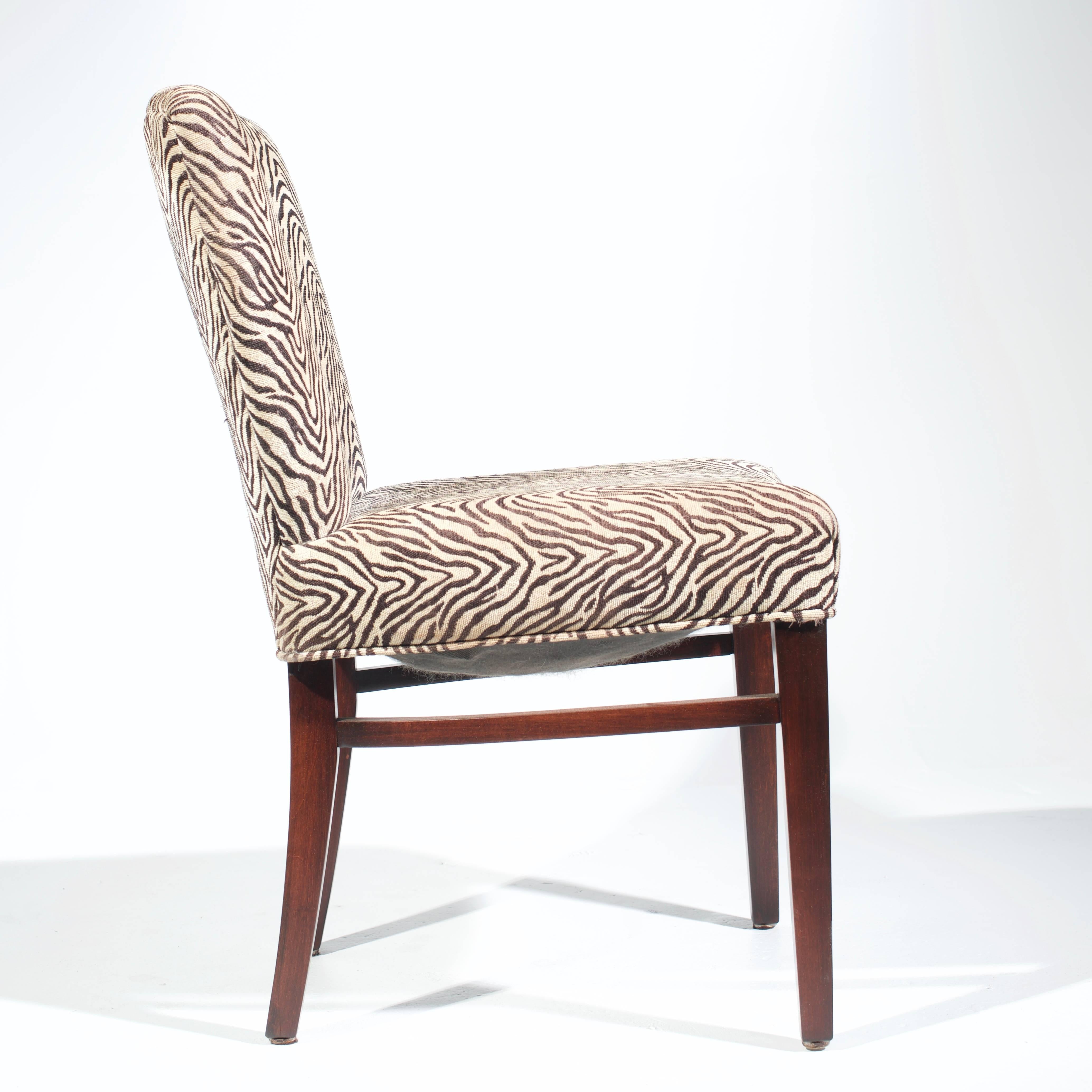 Tissu d'ameublement Ensemble de six chaises de salle à manger « Corset » de Paul Frankl pour Johnson en vente