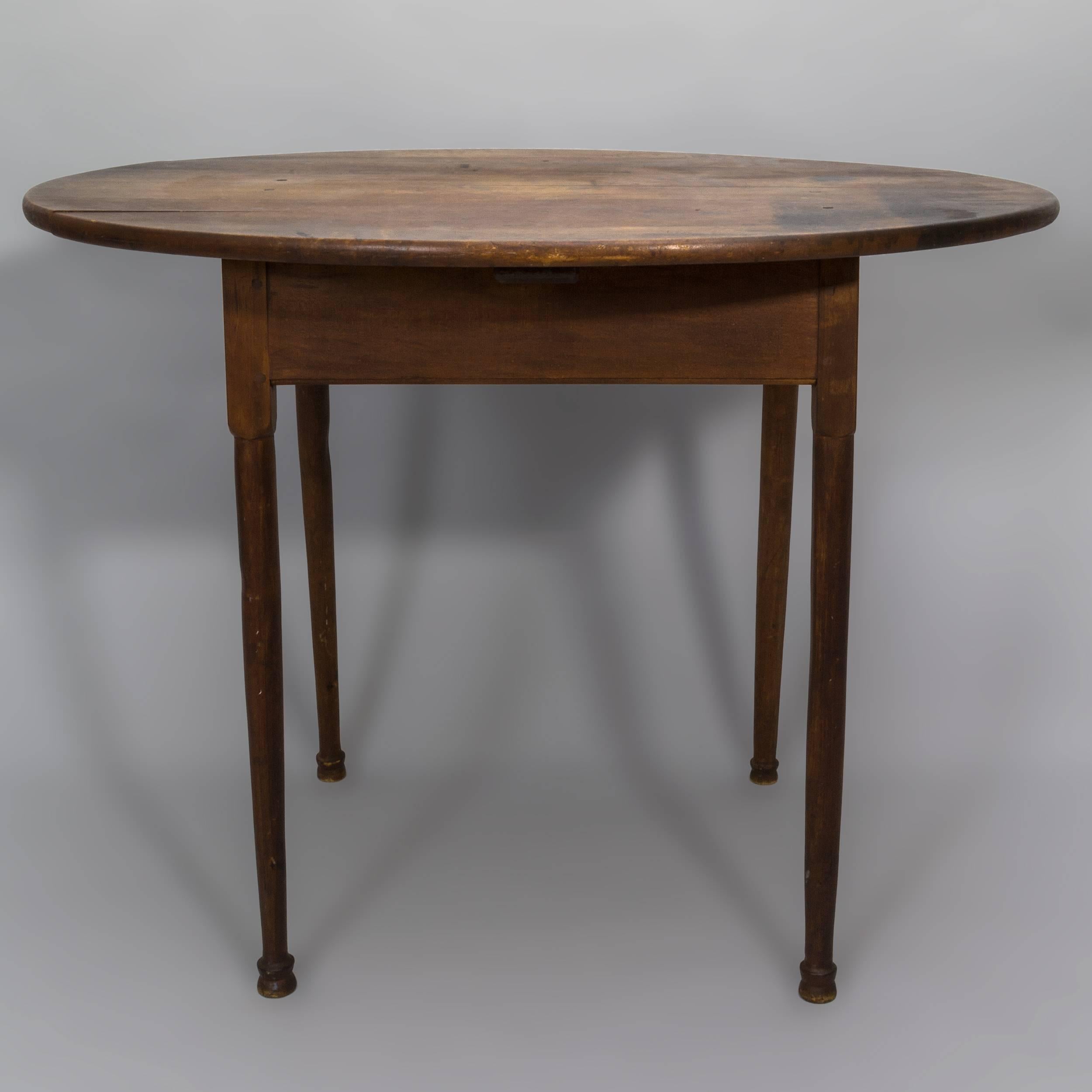 American Queen Anne Oval Tea Table