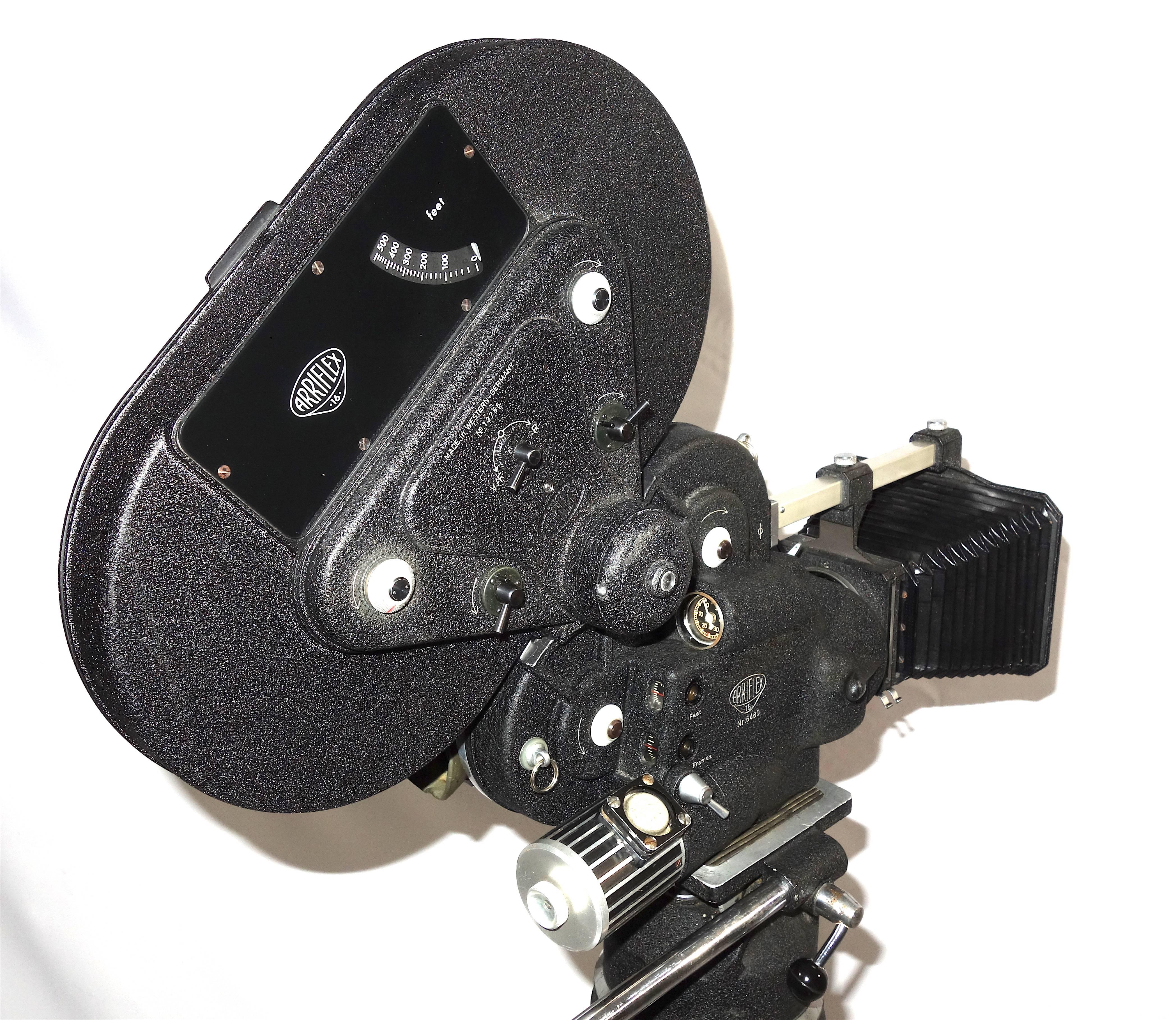 Industrial Arriflex Early 16mm Motion Picture Camera, Classic Display with Tripod For Sale