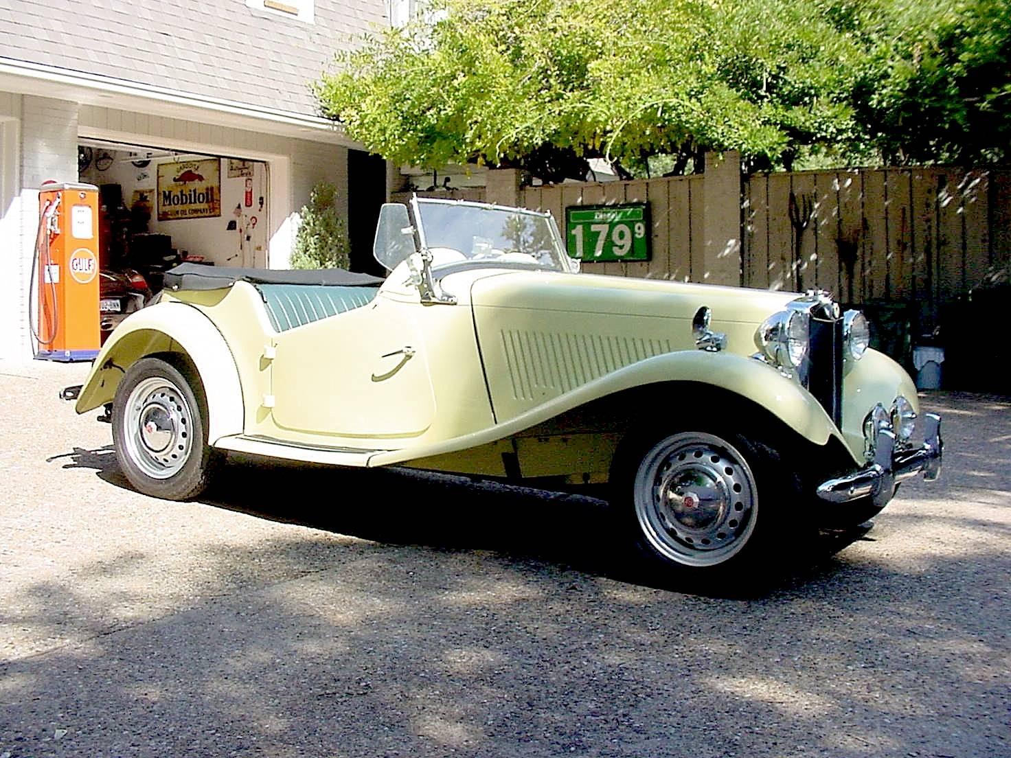 1953 MG-TD2 Fully Restored to Perfection British Sports Car. AS NEW. Iconic Year For Sale 3