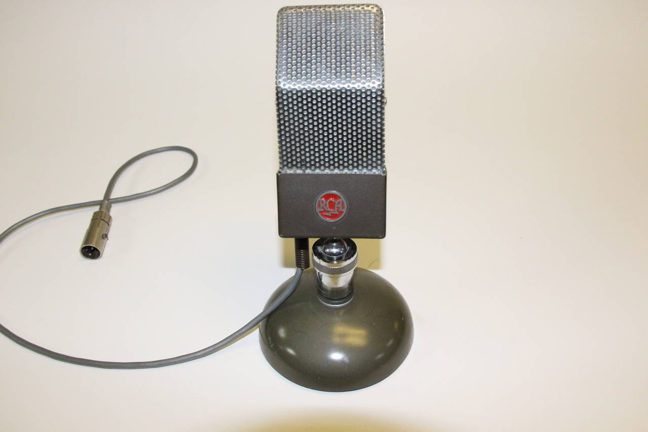 Art Deco RCA Vintage Studio Microphone, Original, Iconic, circa 1930 as Display Sculpture For Sale