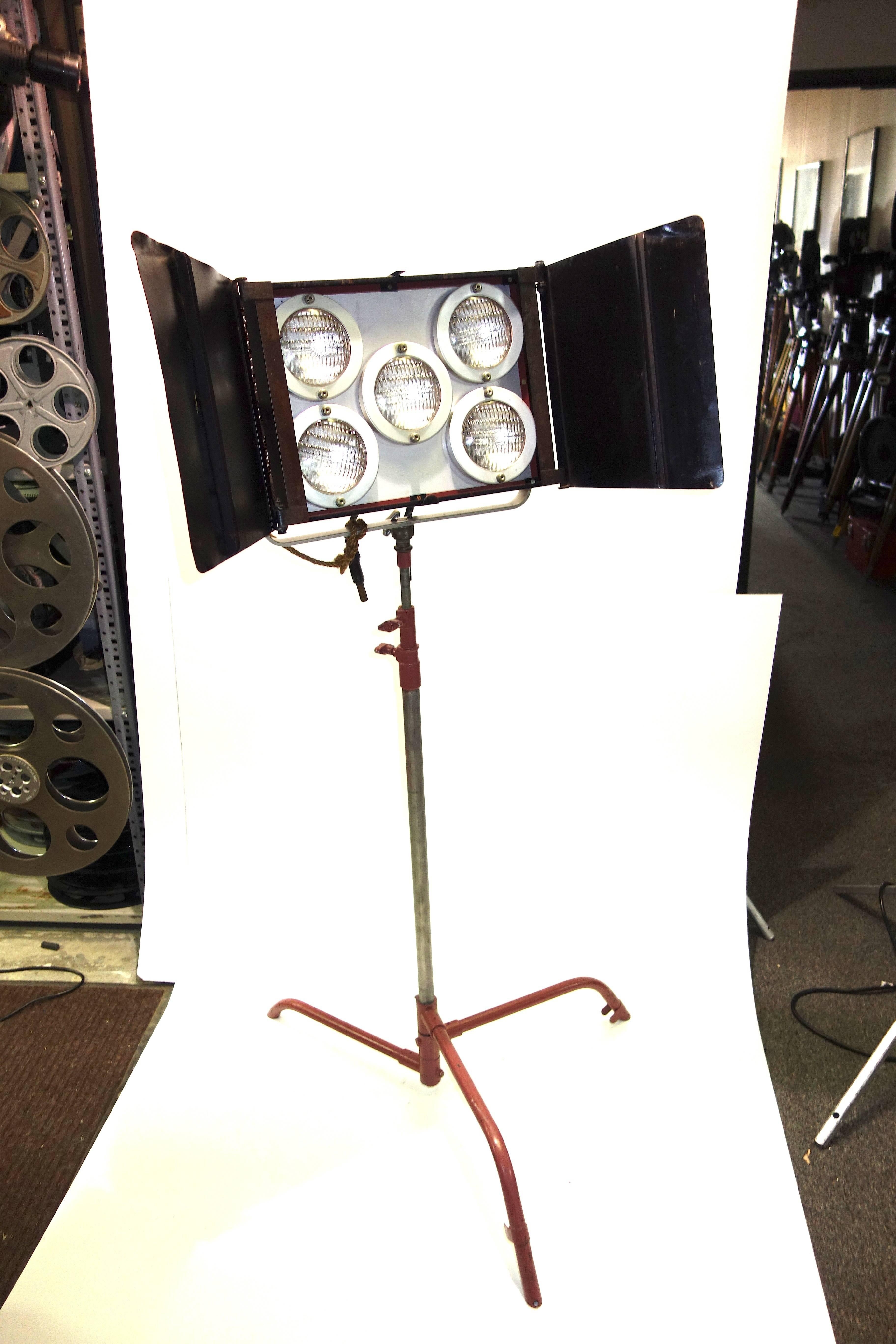Industrial Hollywood Studio Lamp on Stand As Sculpture. Mid-Century Molefay 5-Light ON SALE For Sale