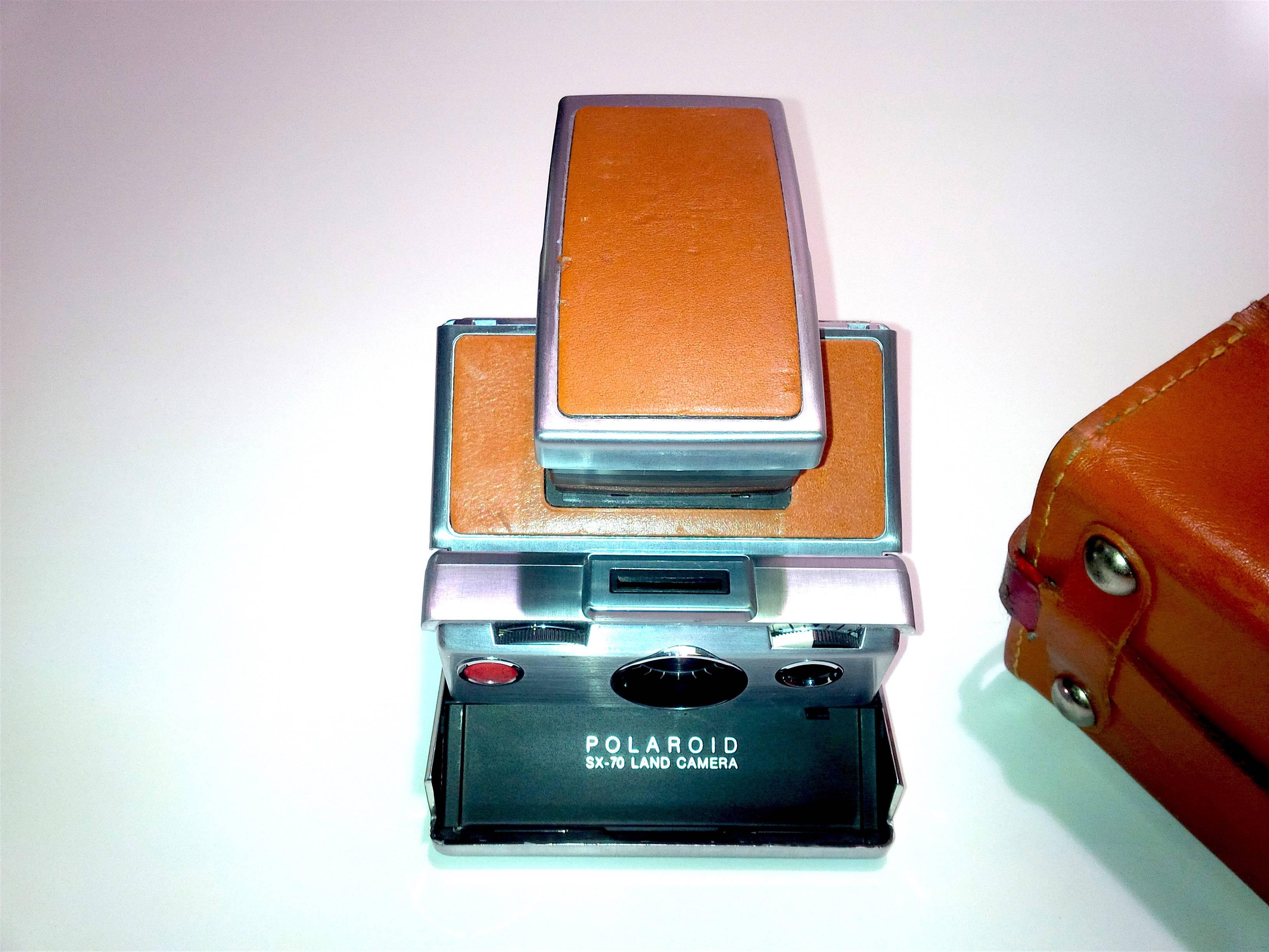 polaroid sx-70 camera leather case pics