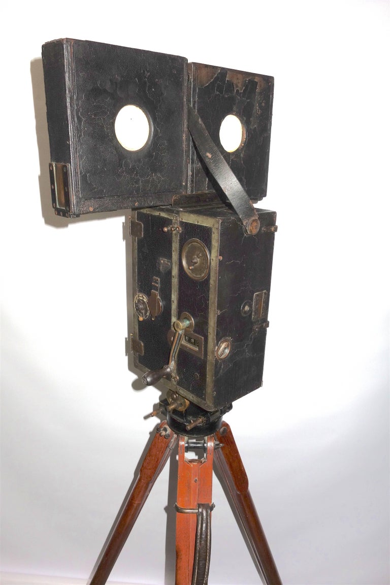 ~~~~~~~~~~~~~~~~~~~~~~~~
Note:
This antique MAY qualify for our EXTRA 10-15% off Gallery sale,
Going on now. Please inquire.
~~~~~~~~~~~~~~~~~~~~~~~~

Offered for your consideration is this extremely rare and authentic Pathe 35mm Model Professional
