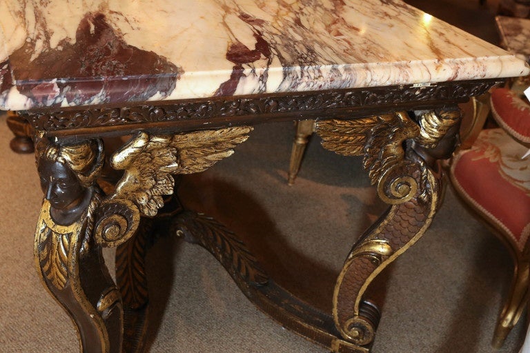 Italian antique Center Table in Carved Walnut circa 1840 3