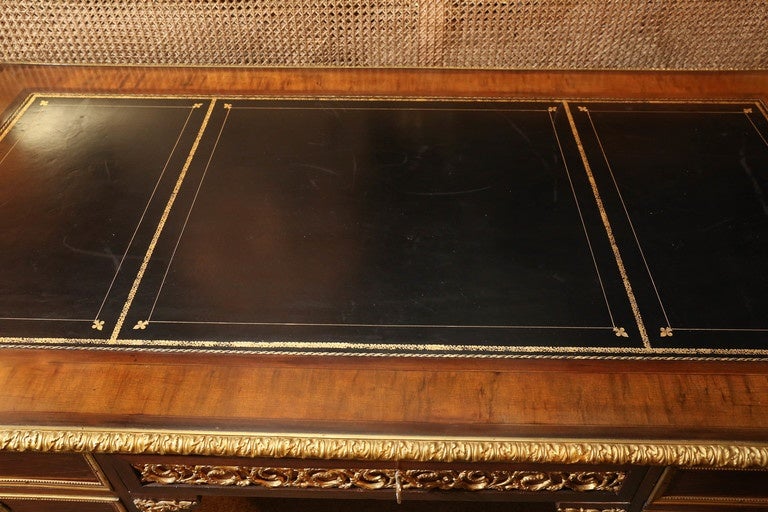 French Walnut Empire Style Desk or Bureau Plat, Early 20th Century 1