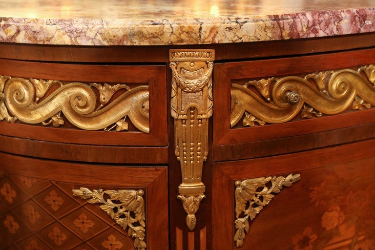 French Louis XVI Style King Wood, Exotic Woods Demilune Commode For Sale 2