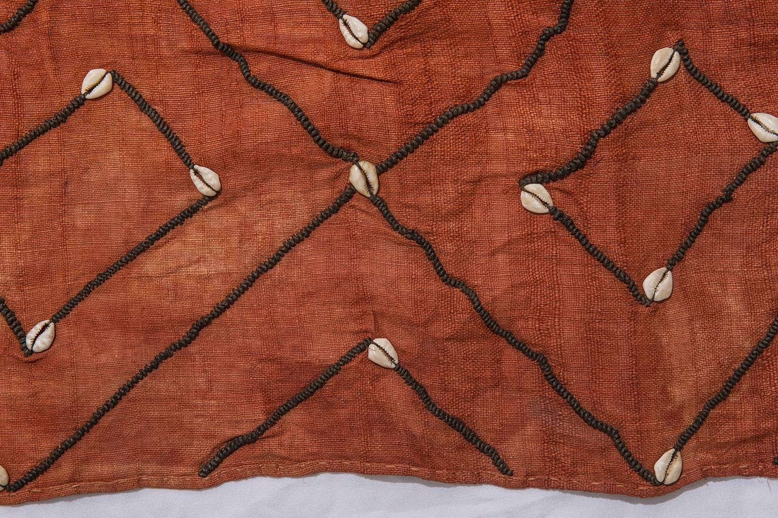 African Textile Kuba, suitable for table or Wall Hanging or Backrest Covering In Excellent Condition For Sale In Alessandria, Piemonte