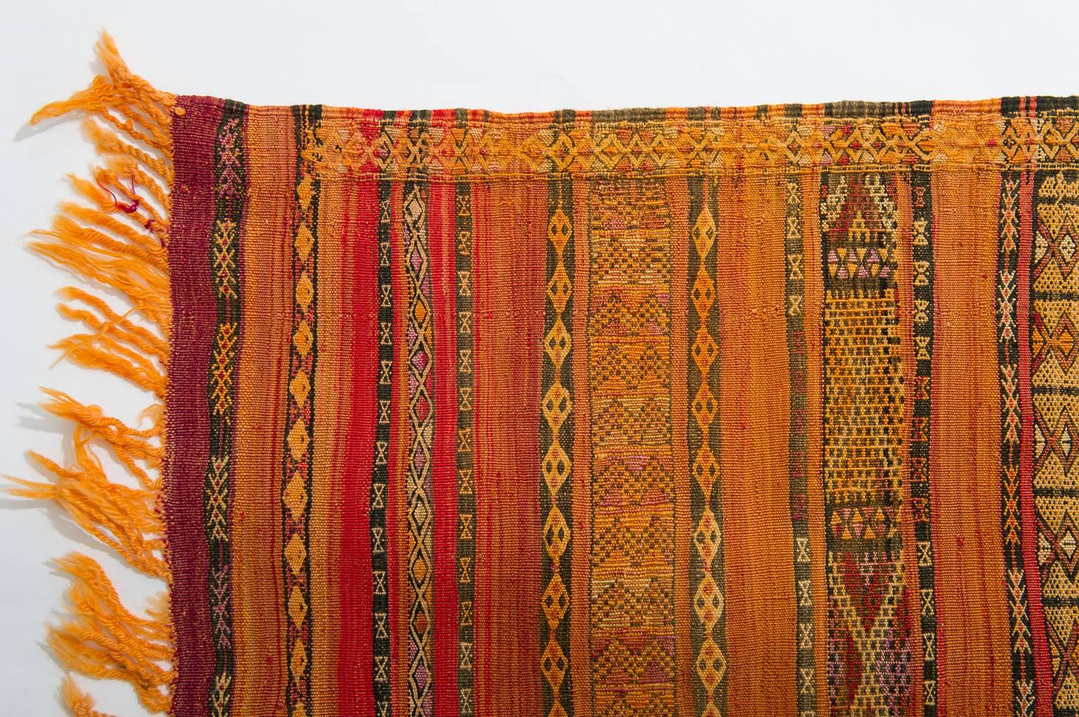  Tuareg Rare Silk Mat, Also for Wall In Excellent Condition For Sale In Alessandria, Piemonte