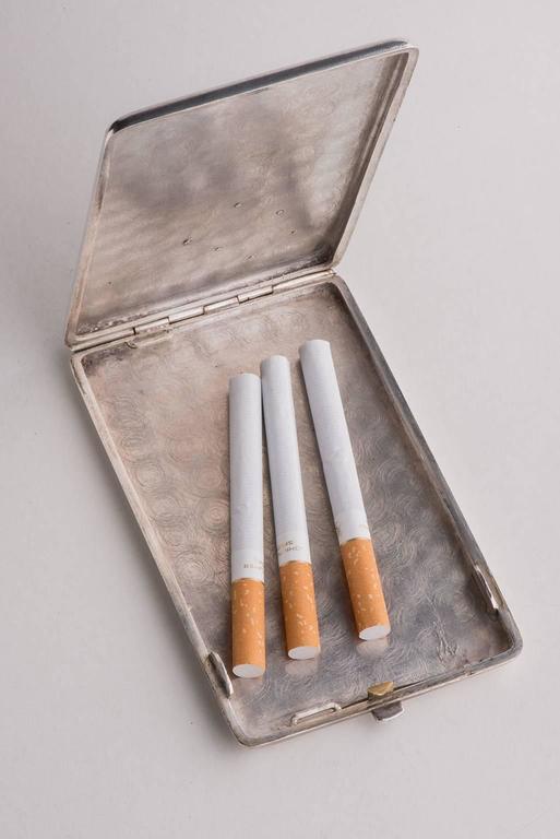 how to get rid of cigarette smell from house How to remove cigarette smell and stains from walls