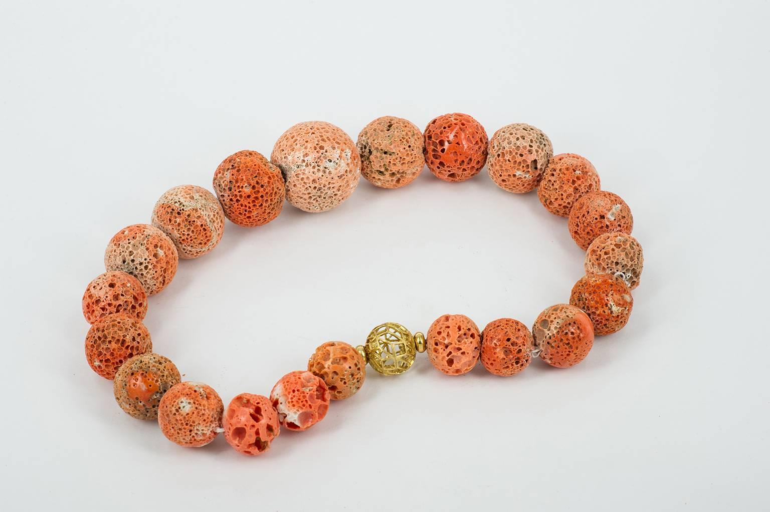 G/285 - Rare wonderful coral Madrepora necklace with gold Italian clip , handmade to measure.
Coral Madrepora from Cebu Island, Philippines.
PROHIBITED for sale in USA, may be.
   