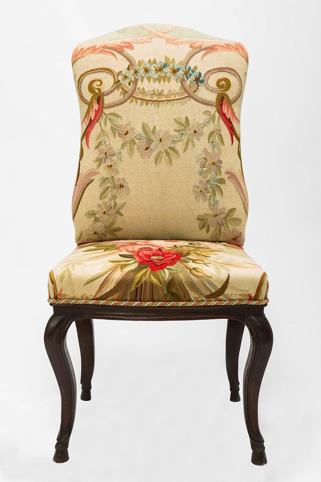  rare antique four chairs, complementary to their sofa, coating with true old  Aubusson tapestry. Walnut wood.
M/1911.