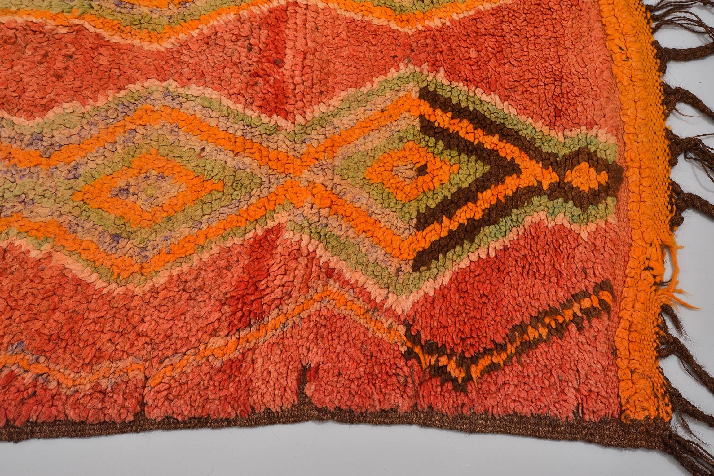 Vintage Unusual REHAMNA Moroccan Carpet In Excellent Condition For Sale In Alessandria, Piemonte