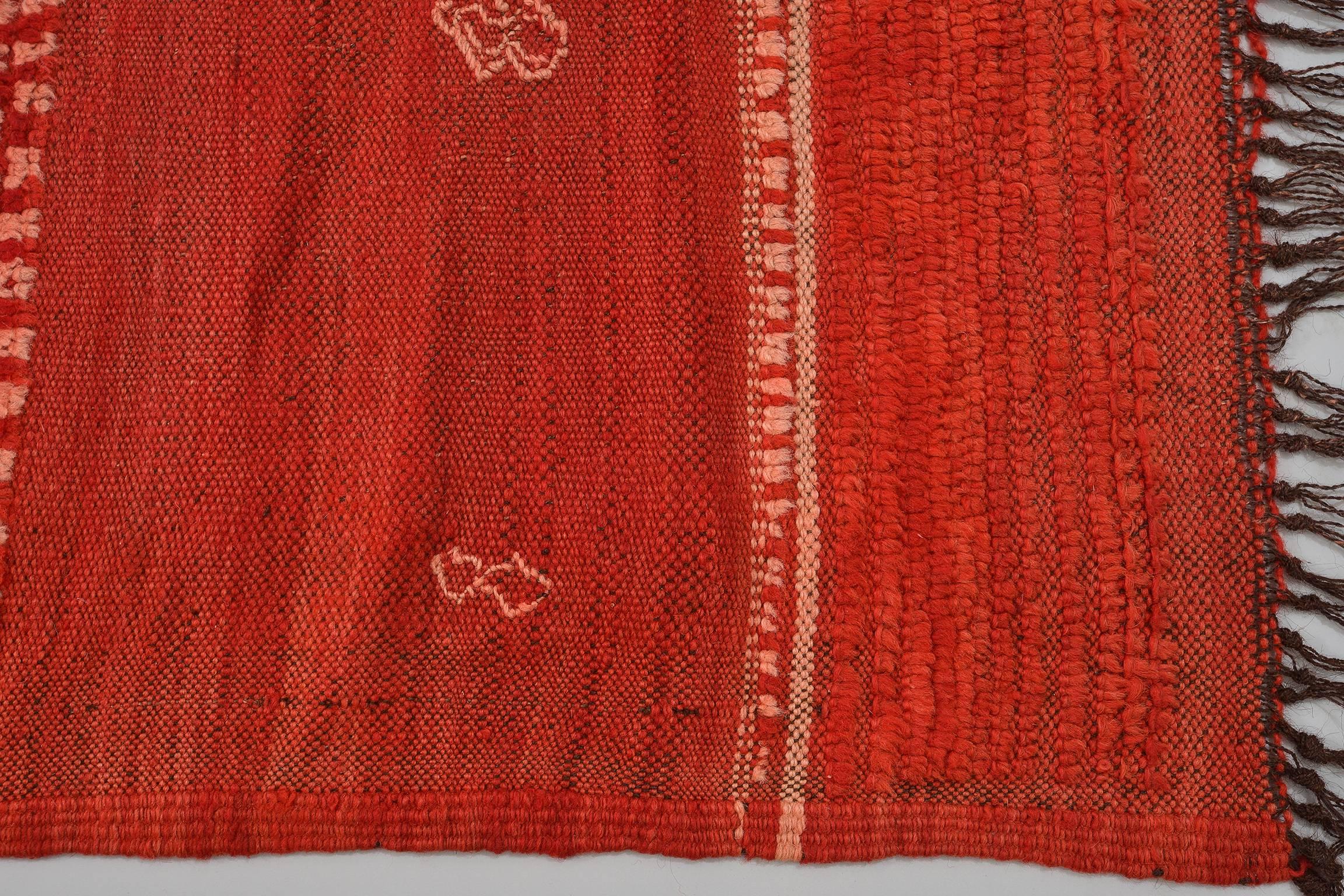  Ungewöhnlich alt  Marokkanischer roter Teppich (Wolle) im Angebot